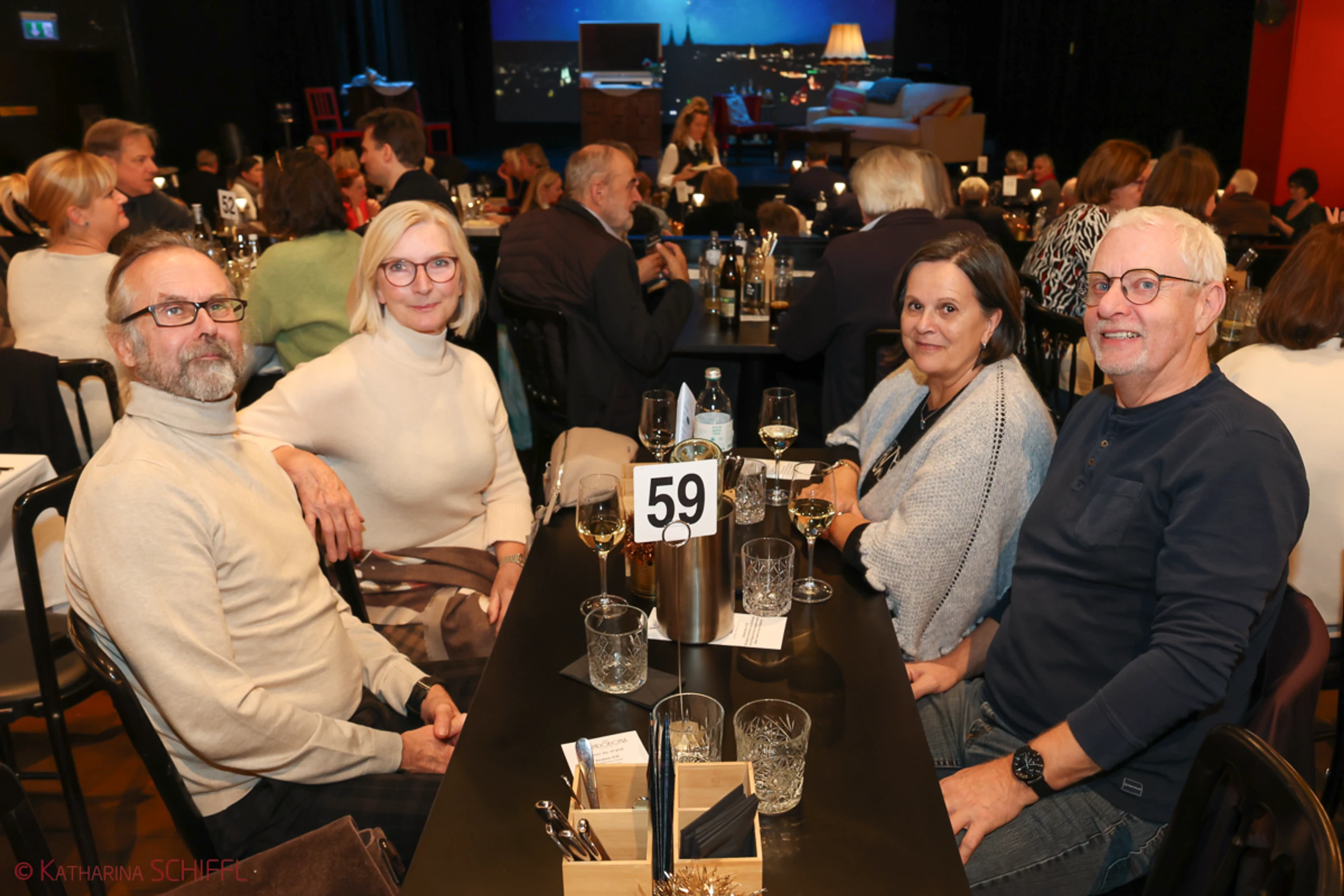 Premiere - Dinner for One Wiederaufnahme – Bild 12 von 40