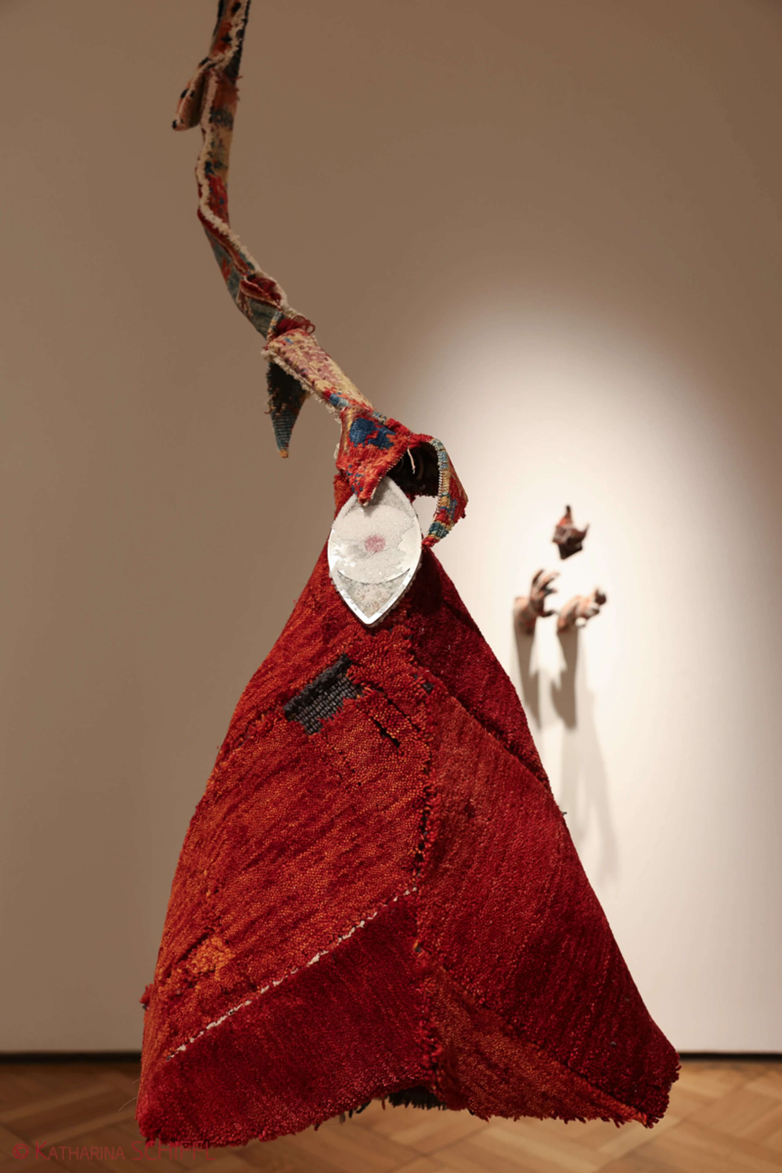 Ausstellungseröffnung „Tree of Life“  von Noushin Redjaian – Bild 16 von 81