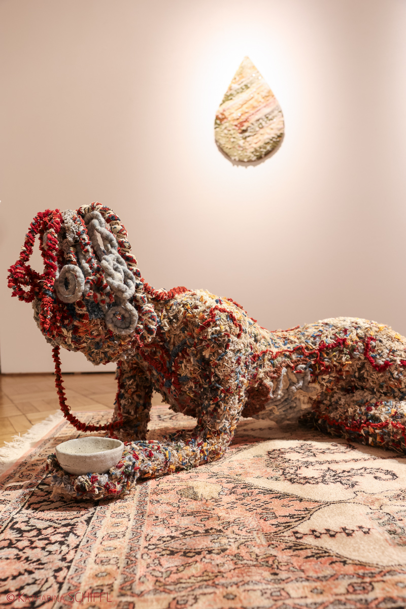 Ausstellungseröffnung „Tree of Life“  von Noushin Redjaian – Bild 17 von 81