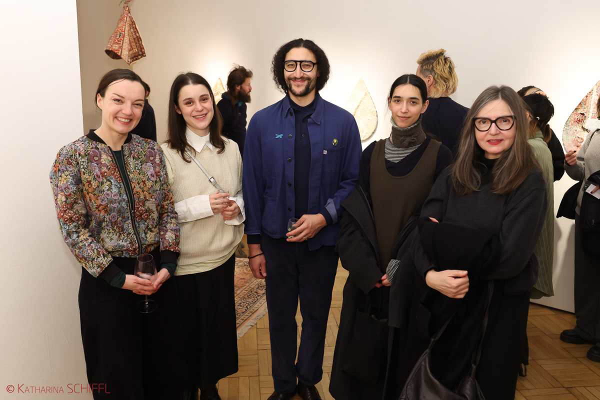 Ausstellungseröffnung „Tree of Life“  von Noushin Redjaian – Bild 69 von 81