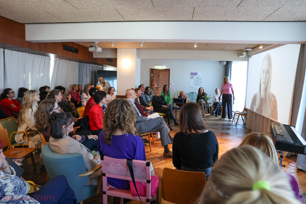 RISE! Women's Voices for Change KickOff – Bild 30 von 71