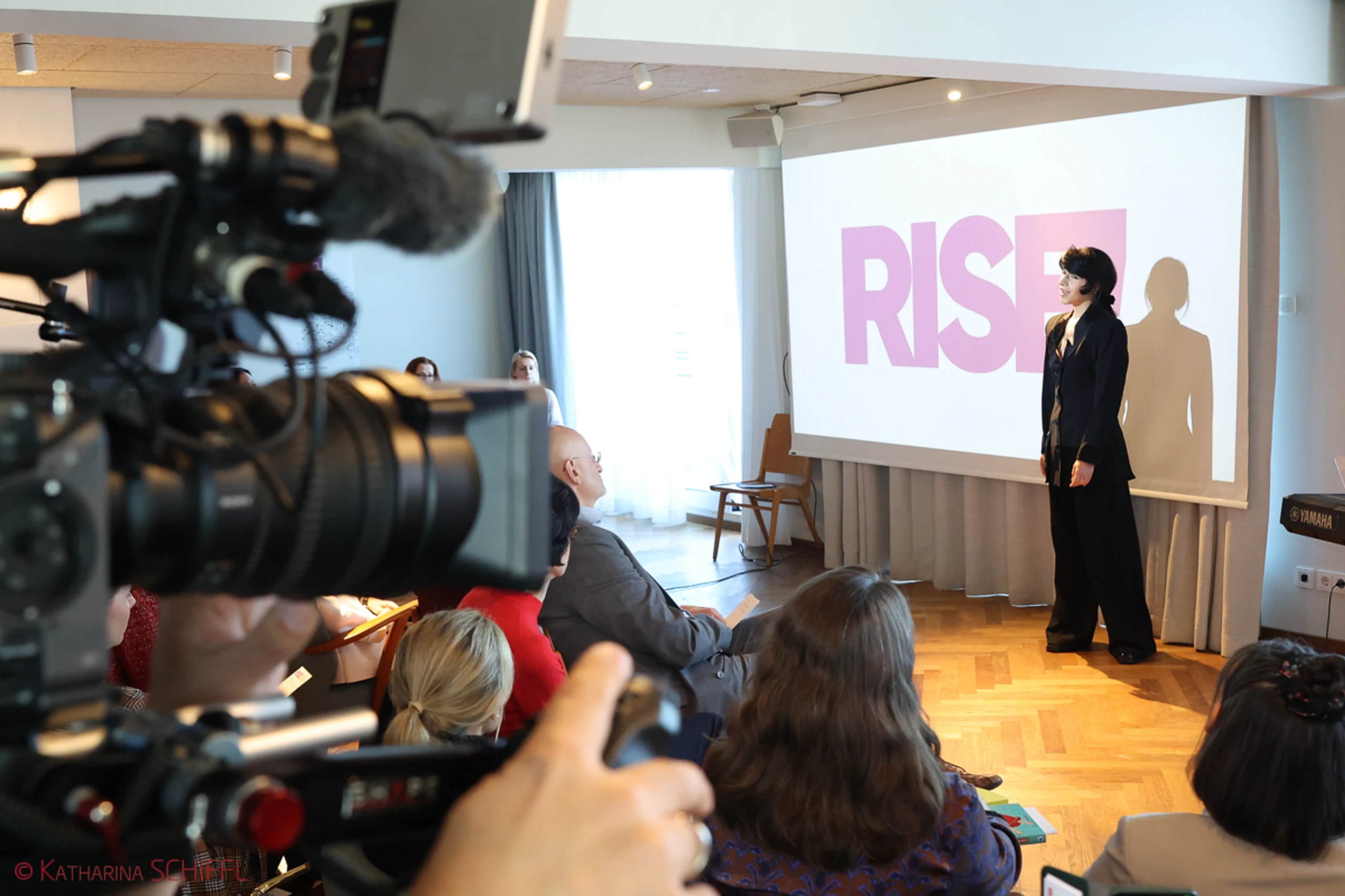RISE! Women's Voices for Change KickOff – Bild 36 von 71
