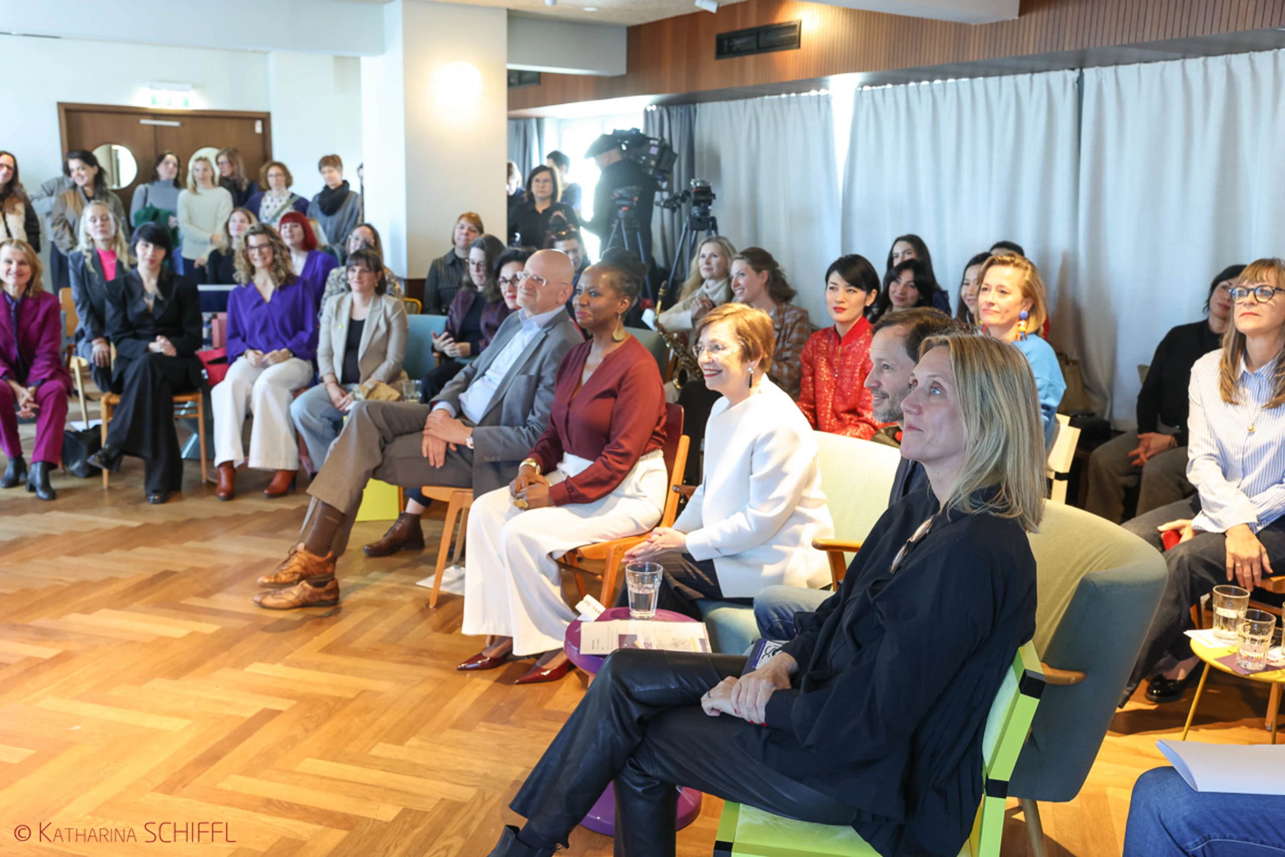 RISE! Women's Voices for Change KickOff – Bild 48 von 71
