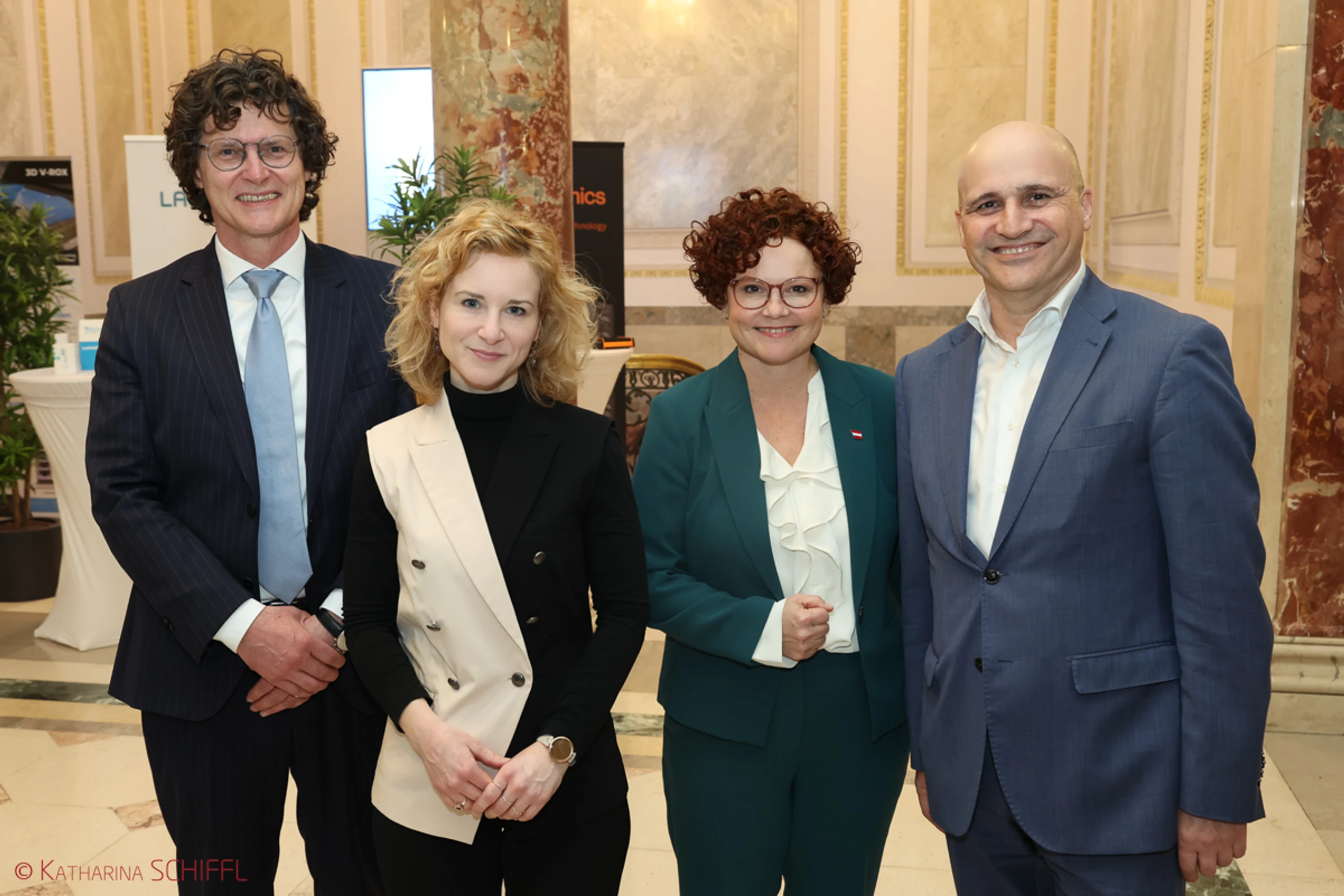 Gründungspreis „Phönix“ zeichnet Start-ups und Spin-offs aus