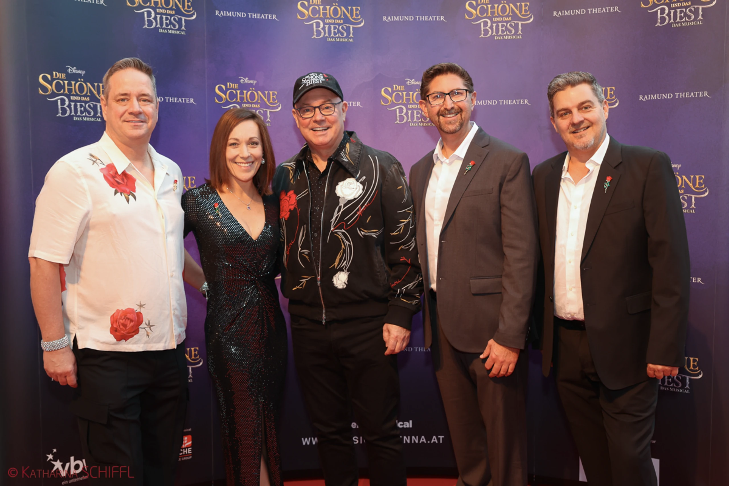 Gala-Premiere Disneys DIE SCHÖNE UND DAS BIEST – Bild 19 von 140