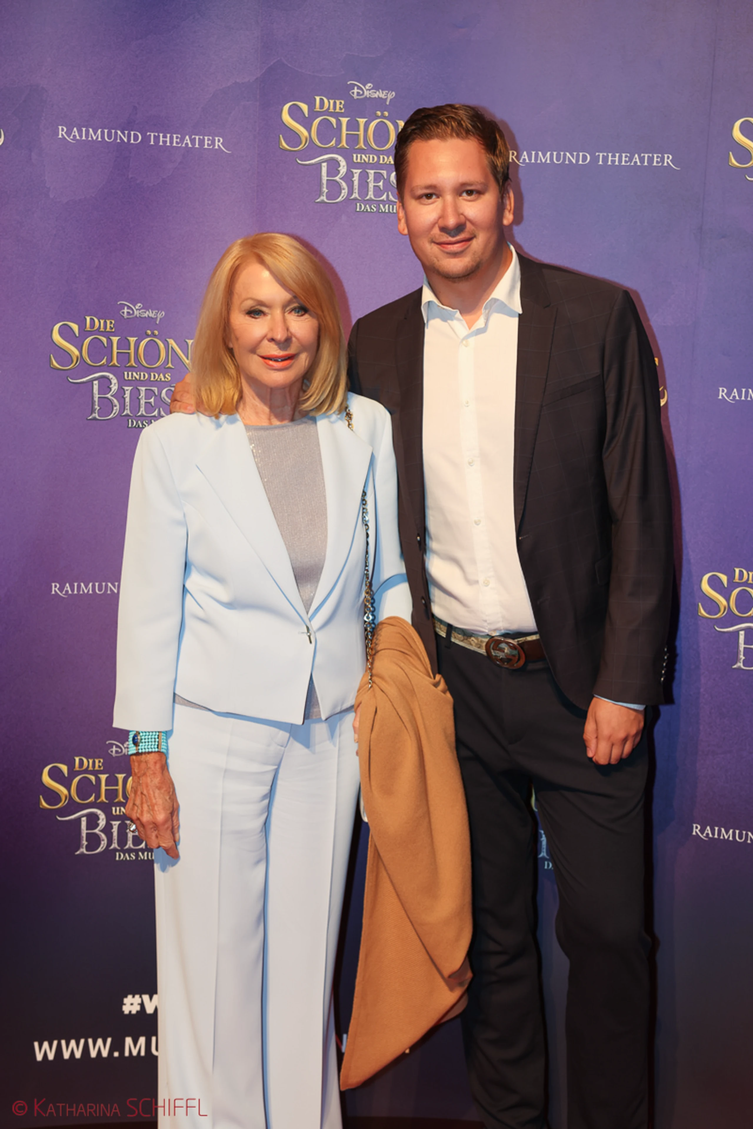 Gala-Premiere Disneys DIE SCHÖNE UND DAS BIEST – Bild 35 von 140
