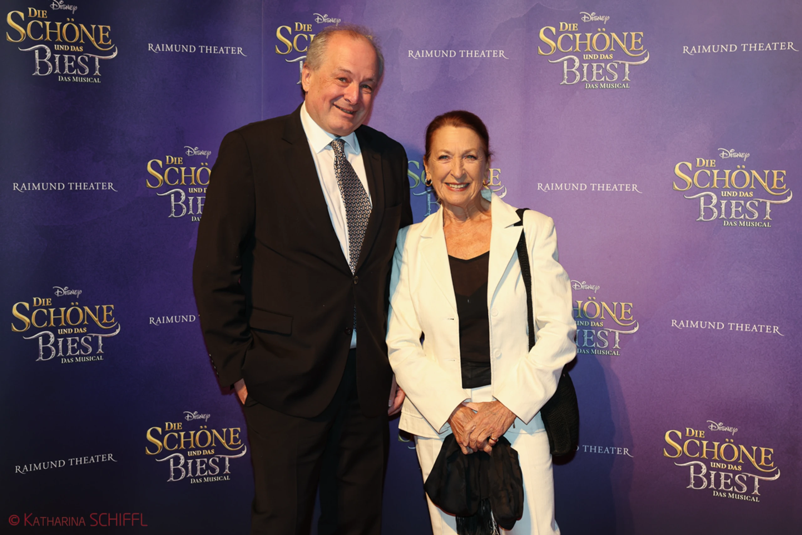 Gala-Premiere Disneys DIE SCHÖNE UND DAS BIEST – Bild 40 von 140