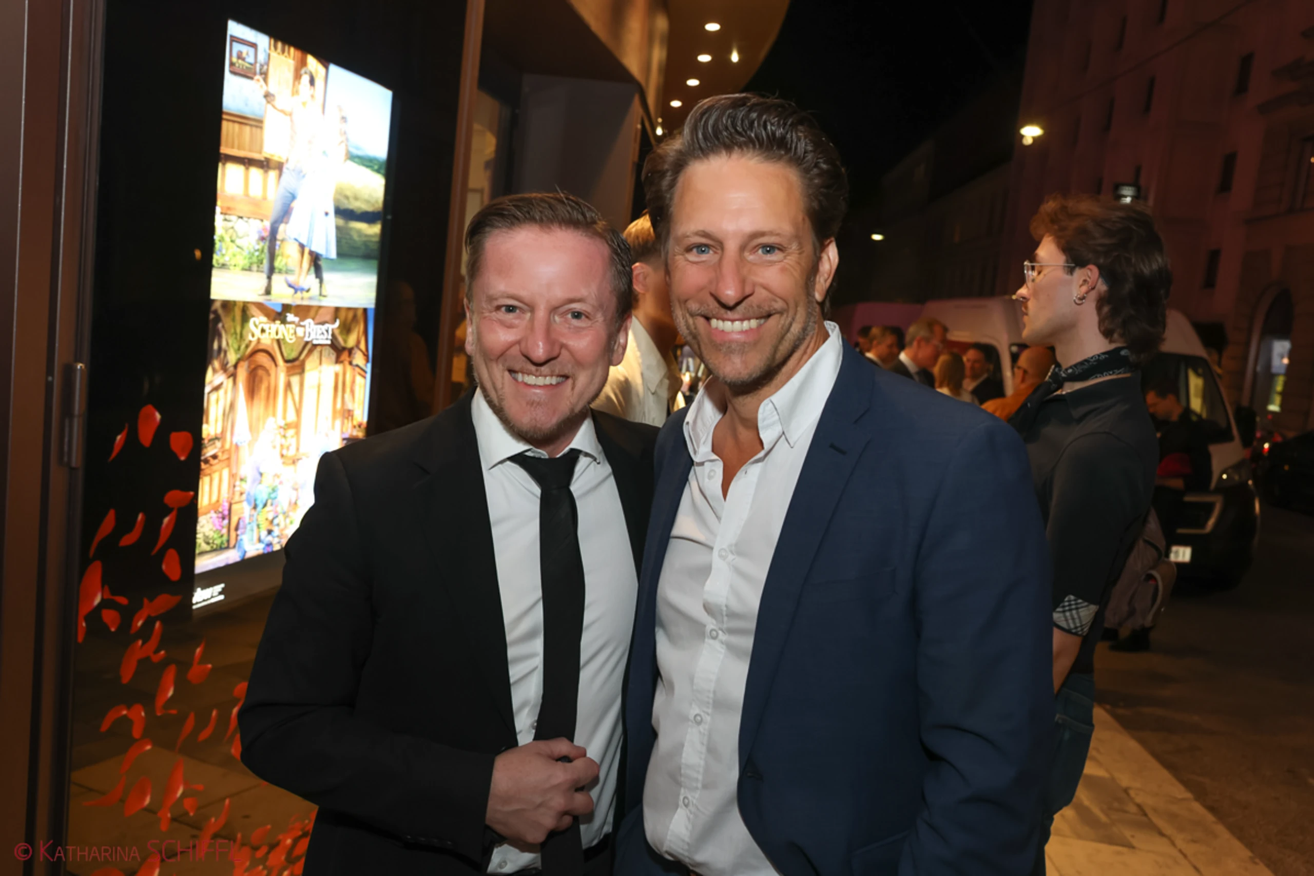 Gala-Premiere Disneys DIE SCHÖNE UND DAS BIEST – Bild 83 von 140