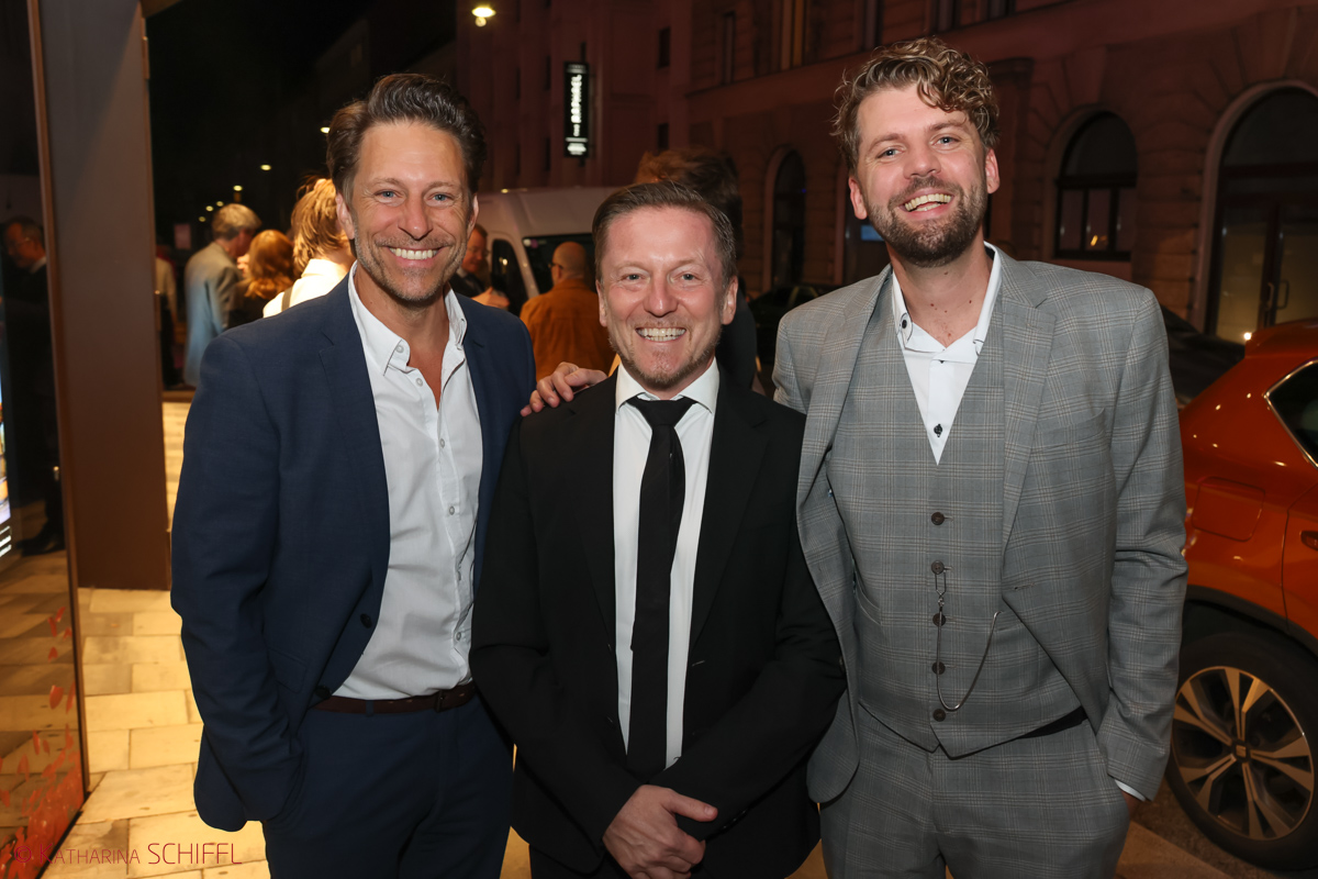 Gala-Premiere Disneys DIE SCHÖNE UND DAS BIEST – Bild 84 von 140