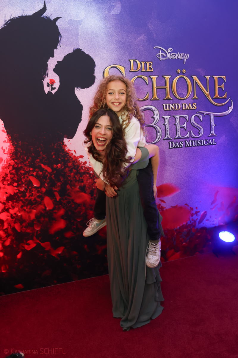 Gala-Premiere Disneys DIE SCHÖNE UND DAS BIEST – Bild 131 von 140