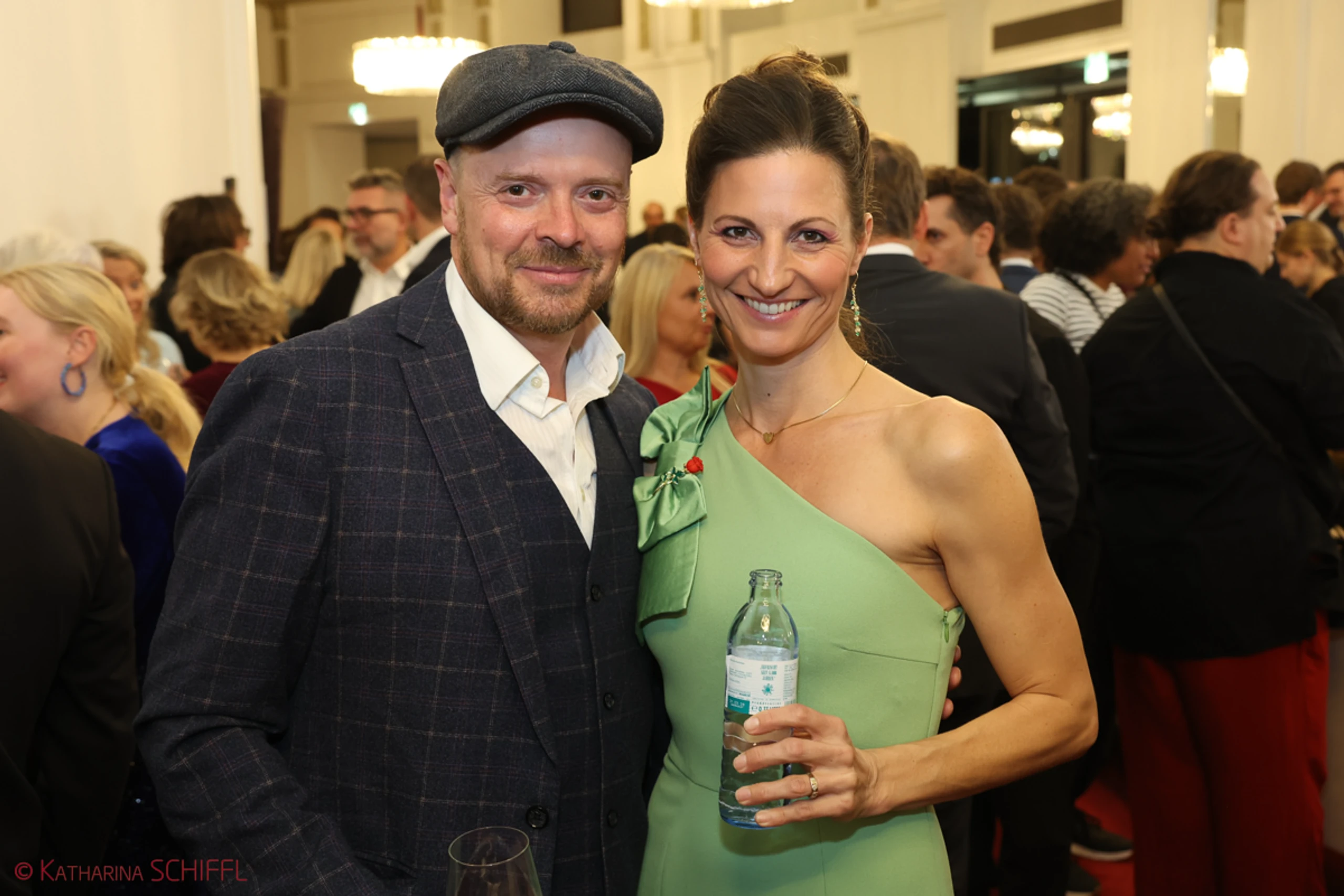 Gala-Premiere Disneys DIE SCHÖNE UND DAS BIEST – Bild 139 von 140