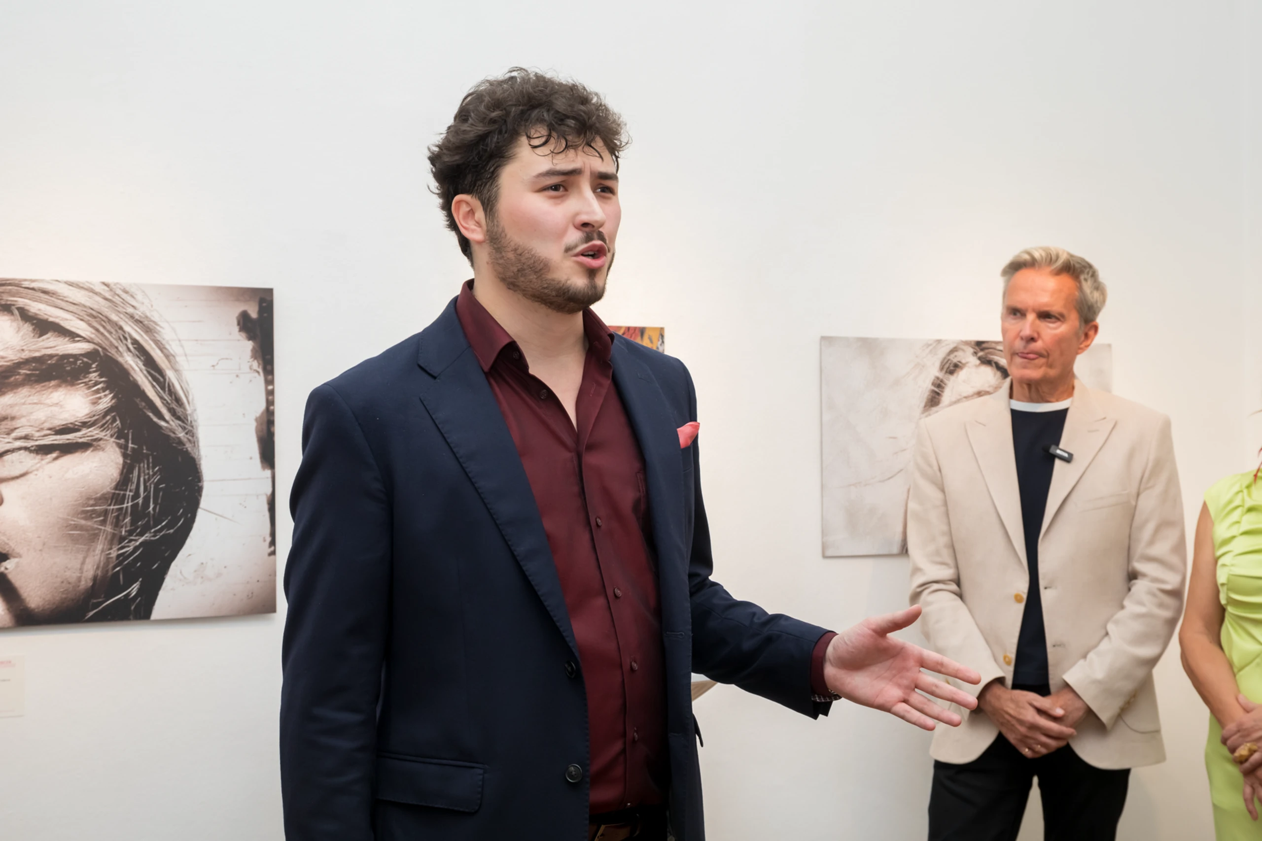Vernissage der vielseitigen Künstlerin SABINE KÖNIG – Bild 11 von 60