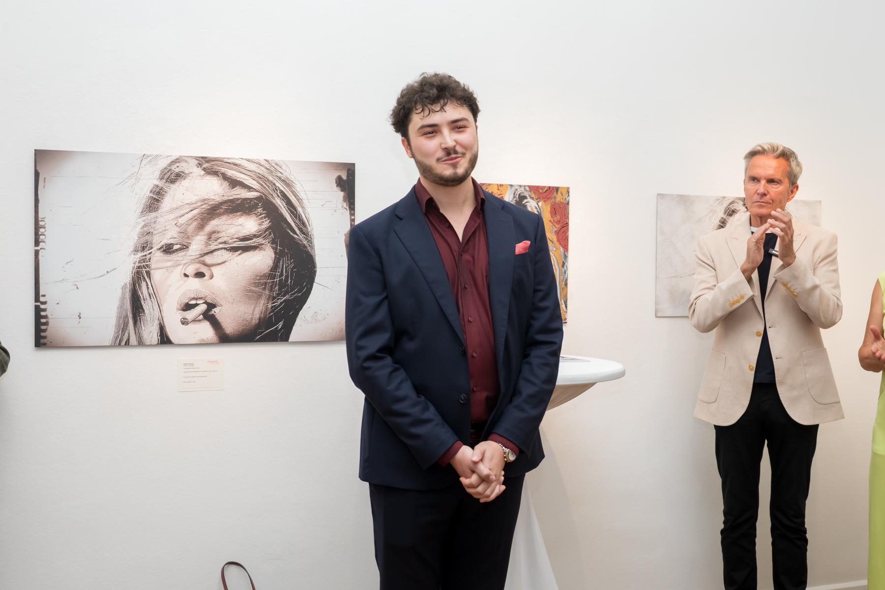Vernissage der vielseitigen Künstlerin SABINE KÖNIG – Bild 13 von 60
