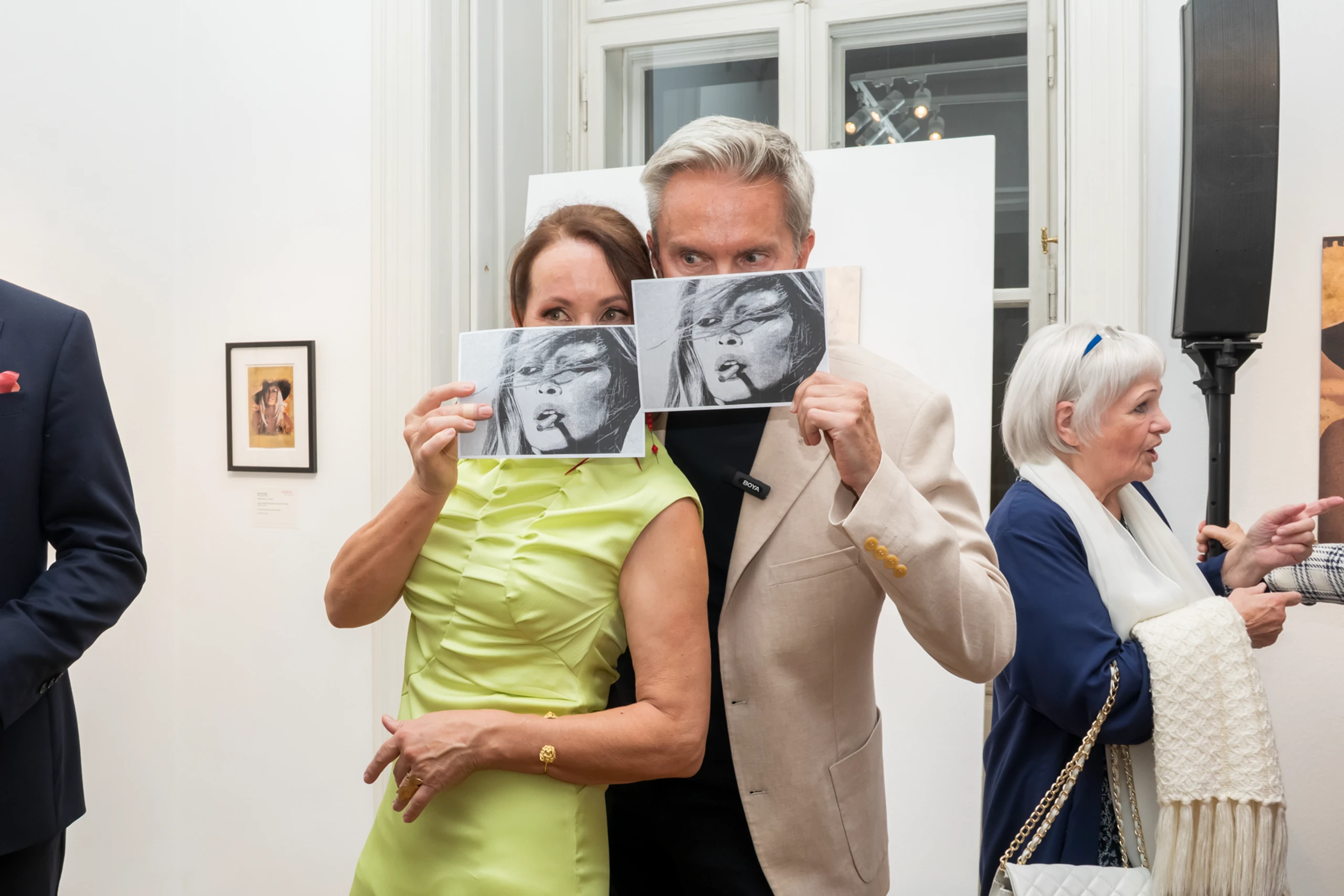 Vernissage der vielseitigen Künstlerin SABINE KÖNIG – Bild 25 von 60