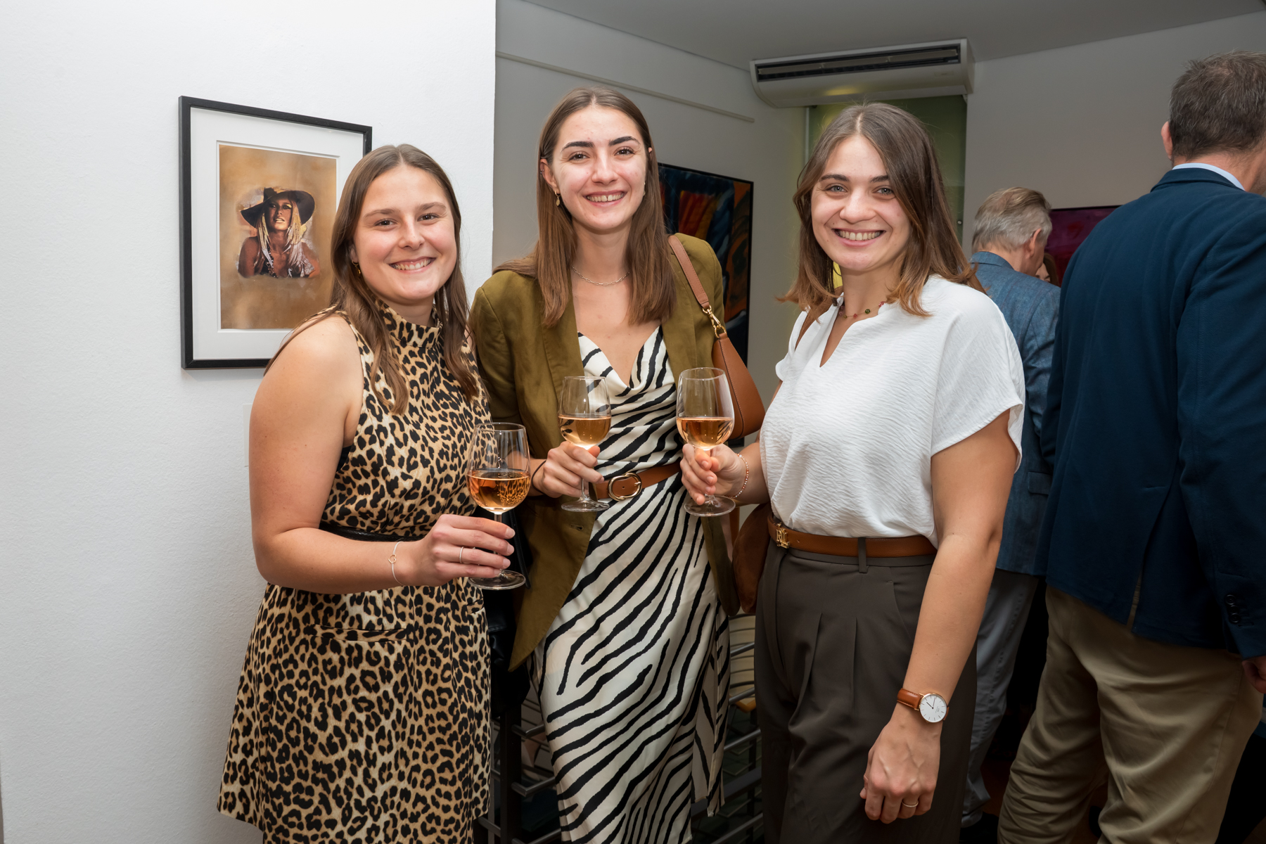 Vernissage der vielseitigen Künstlerin SABINE KÖNIG – Bild 27 von 60
