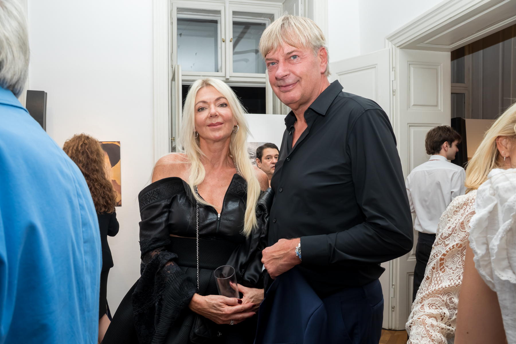 Vernissage der vielseitigen Künstlerin SABINE KÖNIG – Bild 29 von 60