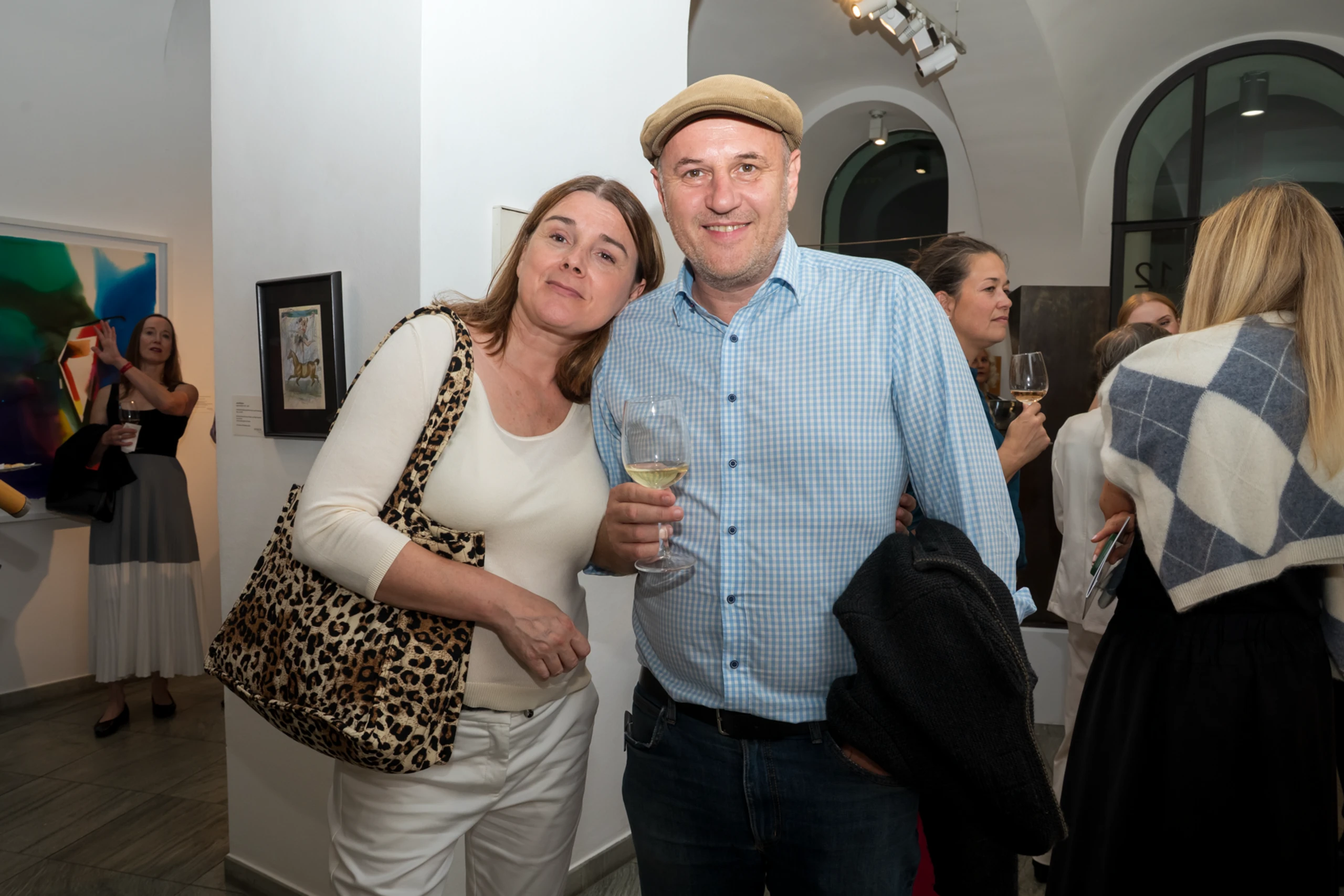 Vernissage der vielseitigen Künstlerin SABINE KÖNIG – Bild 45 von 60