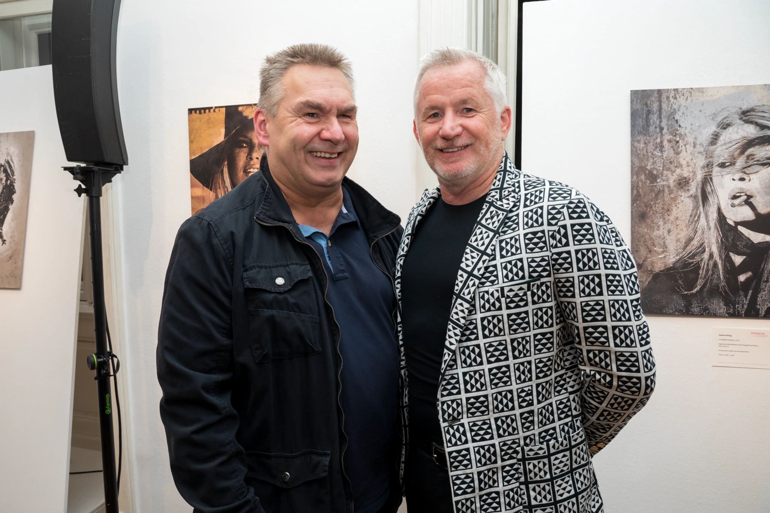 Vernissage der vielseitigen Künstlerin SABINE KÖNIG – Bild 49 von 60