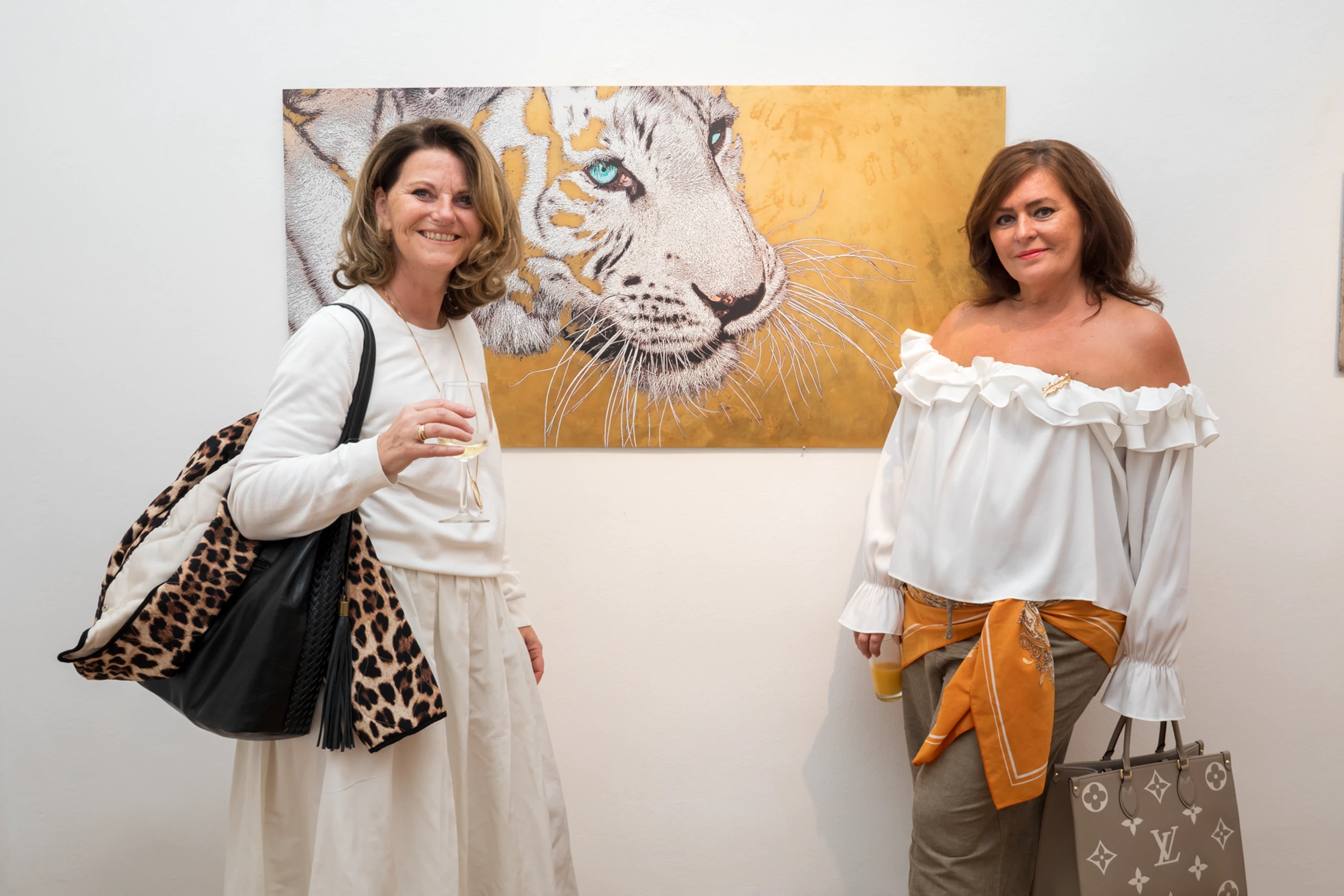 Vernissage der vielseitigen Künstlerin SABINE KÖNIG – Bild 56 von 60
