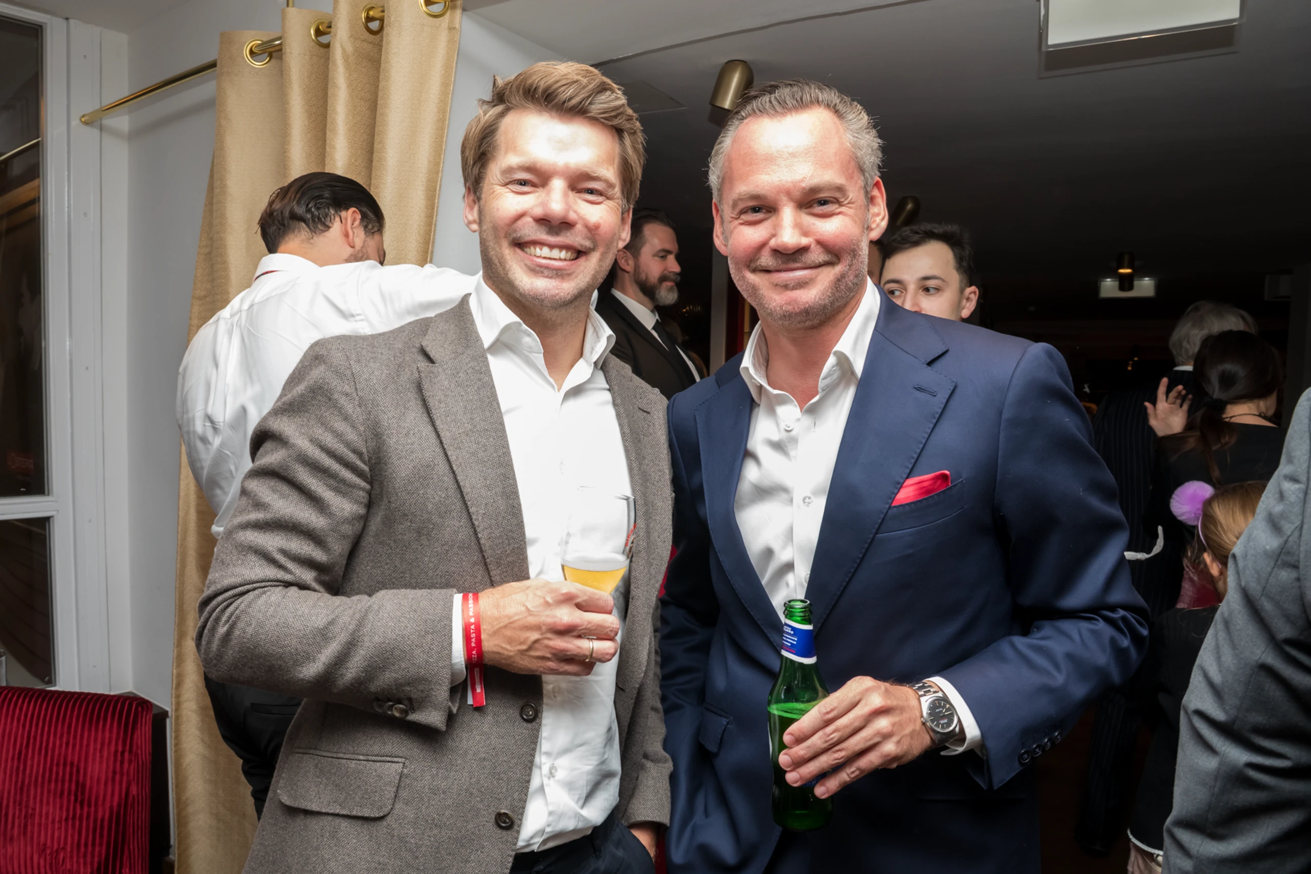 L’OSTERIA WIEN MOULIN ROUGE – Bild 19 von 47