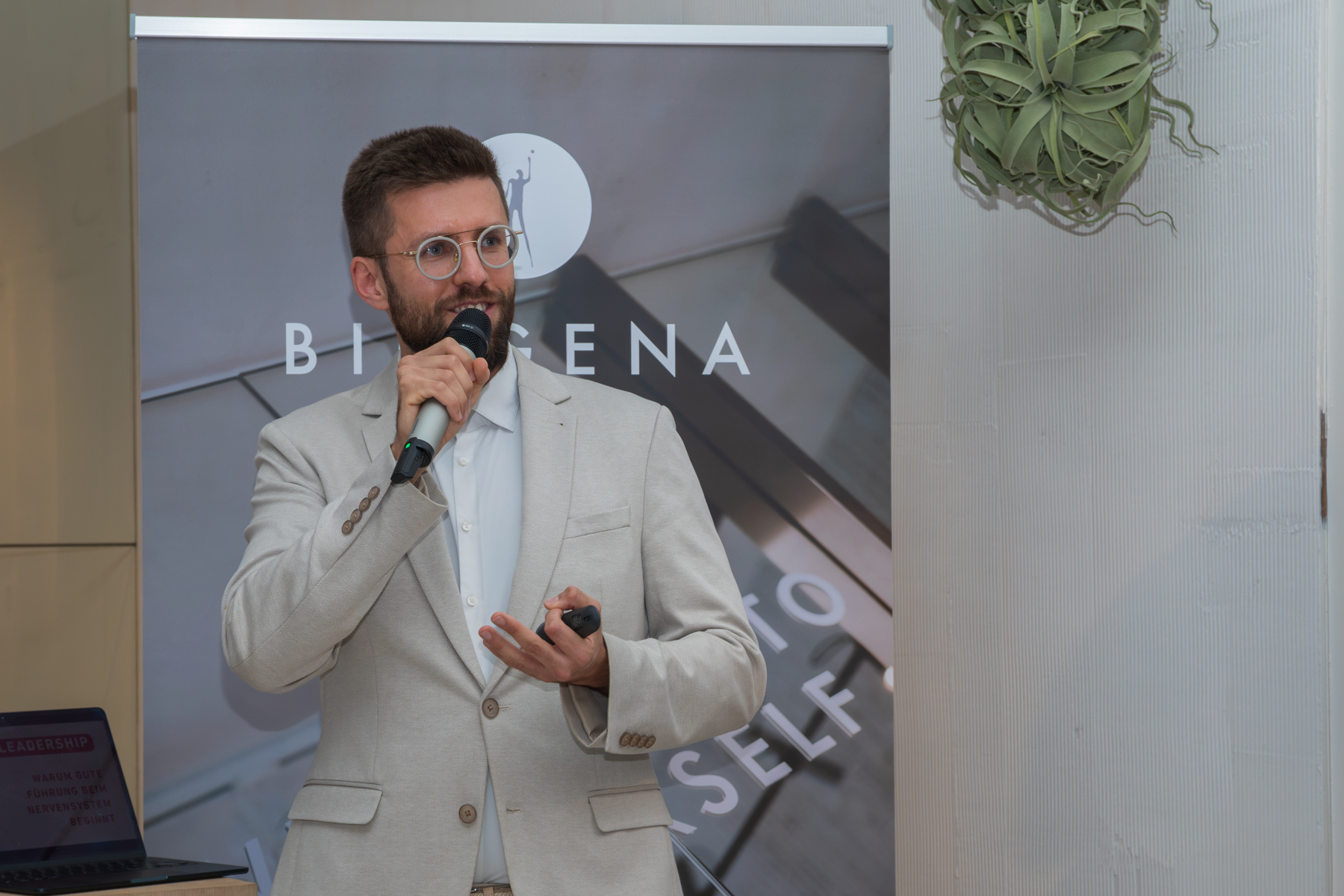 BIOGENA & Merkur Versicherung - Healthy Leadership Event – Bild 79 von 120
