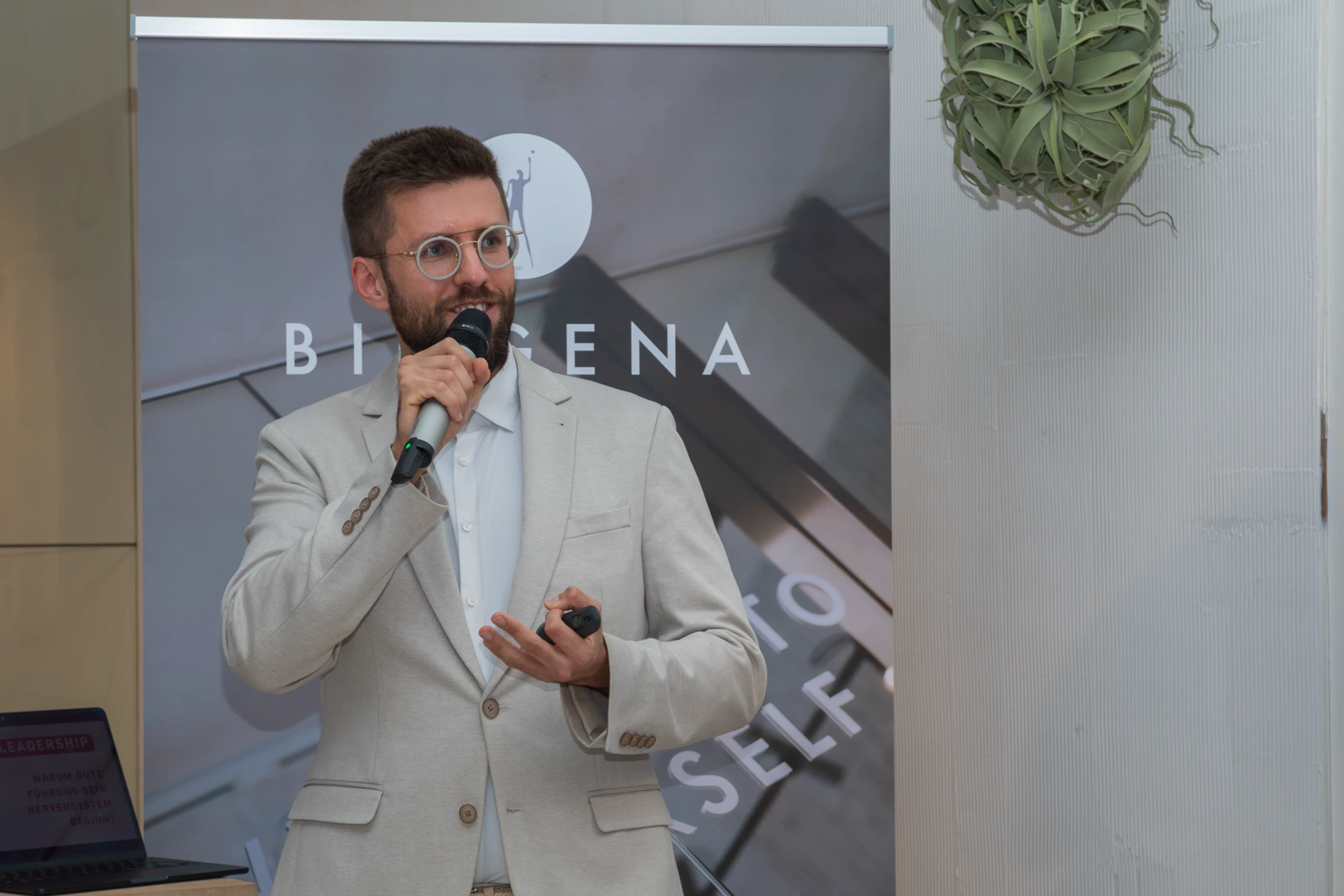 BIOGENA & Merkur Versicherung - Healthy Leadership Event – Bild 79 von 120