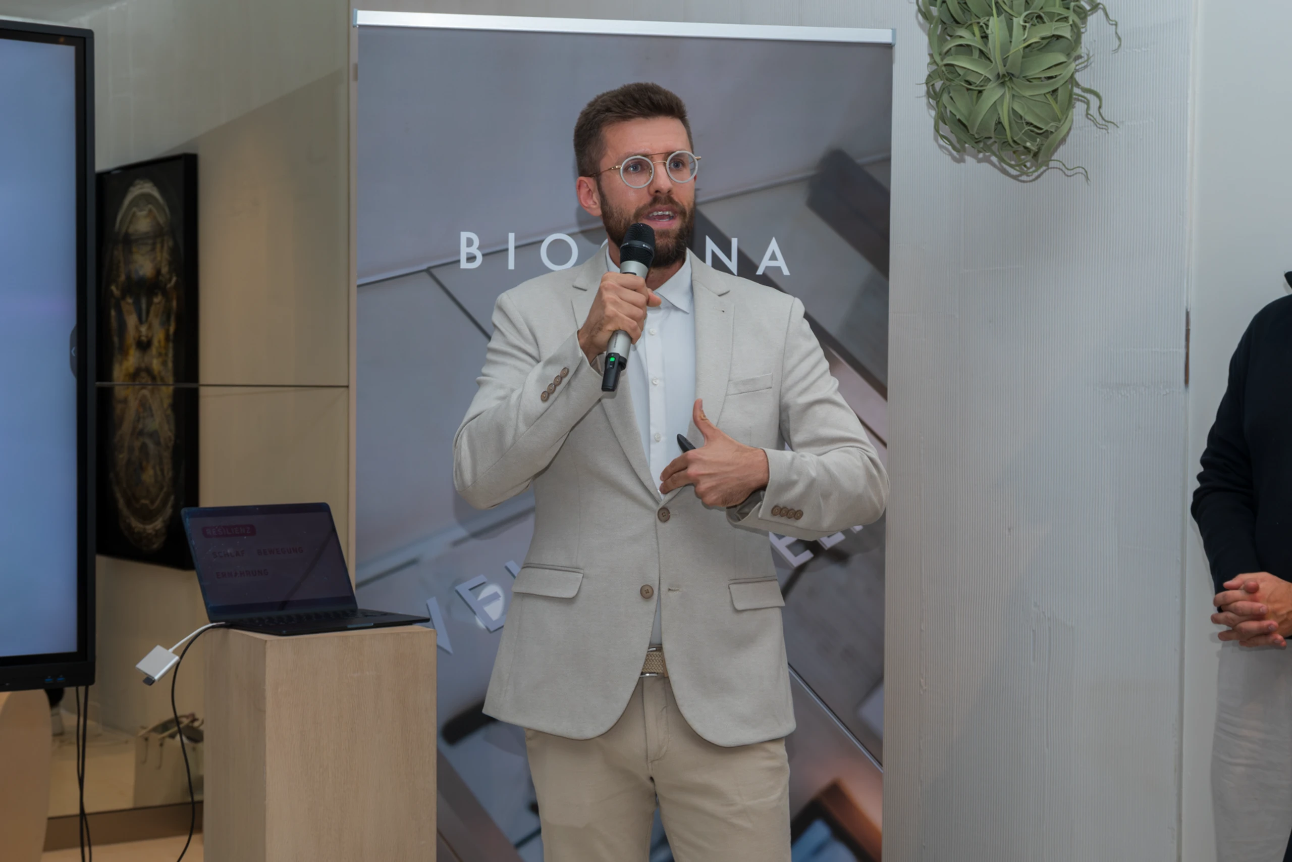 BIOGENA & Merkur Versicherung - Healthy Leadership Event – Bild 82 von 120