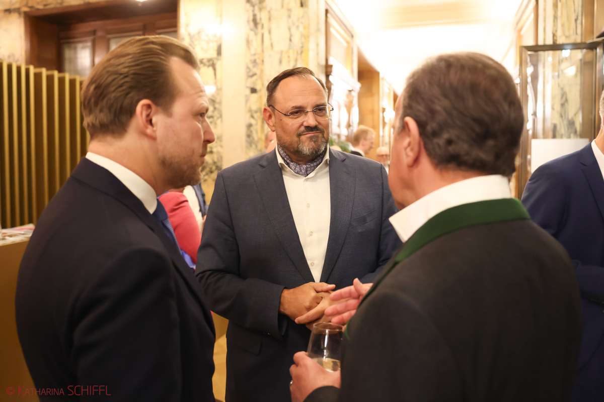 Oktogon Business Club – Bild 13 von 91