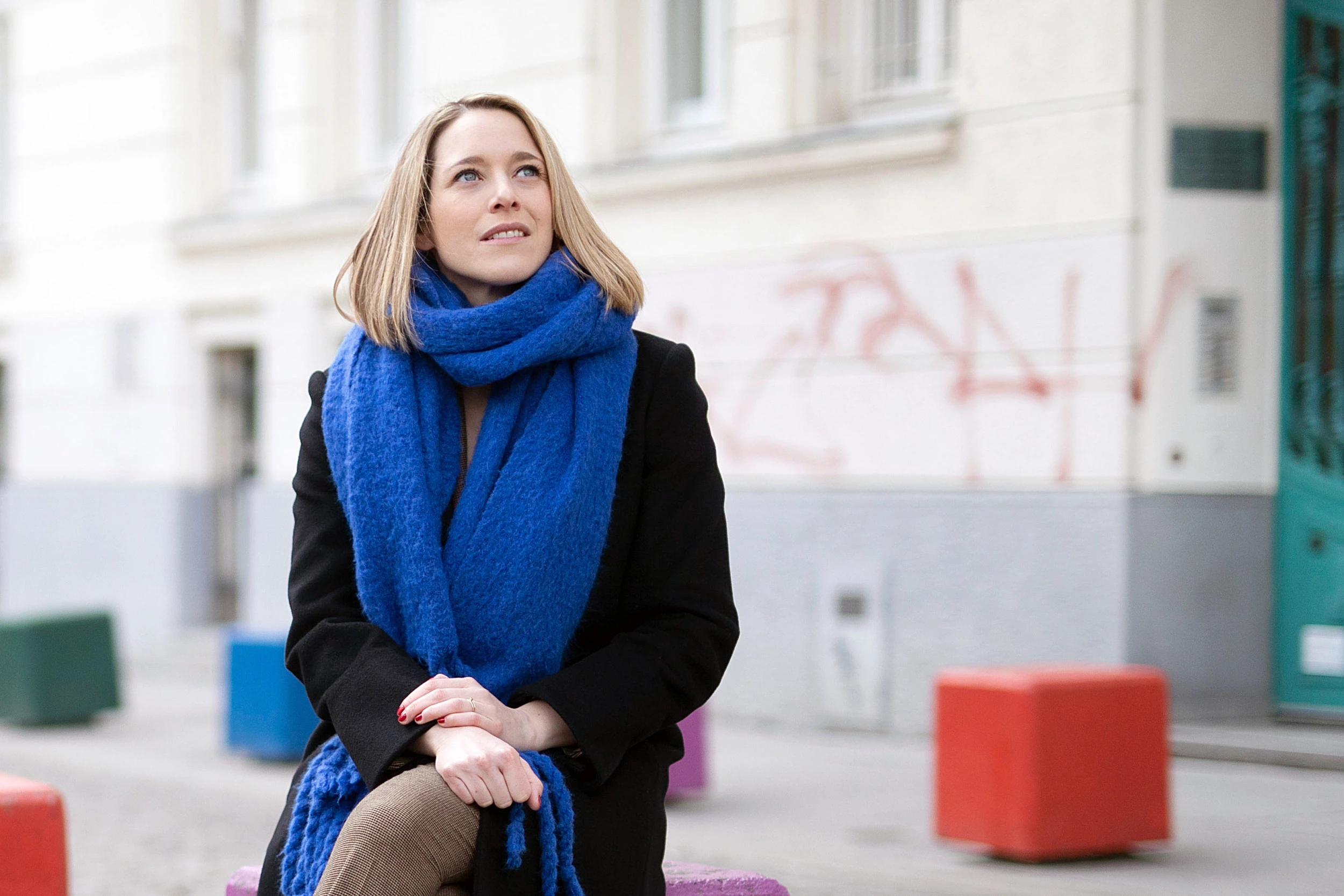 © Elke Mayr Blurred image background