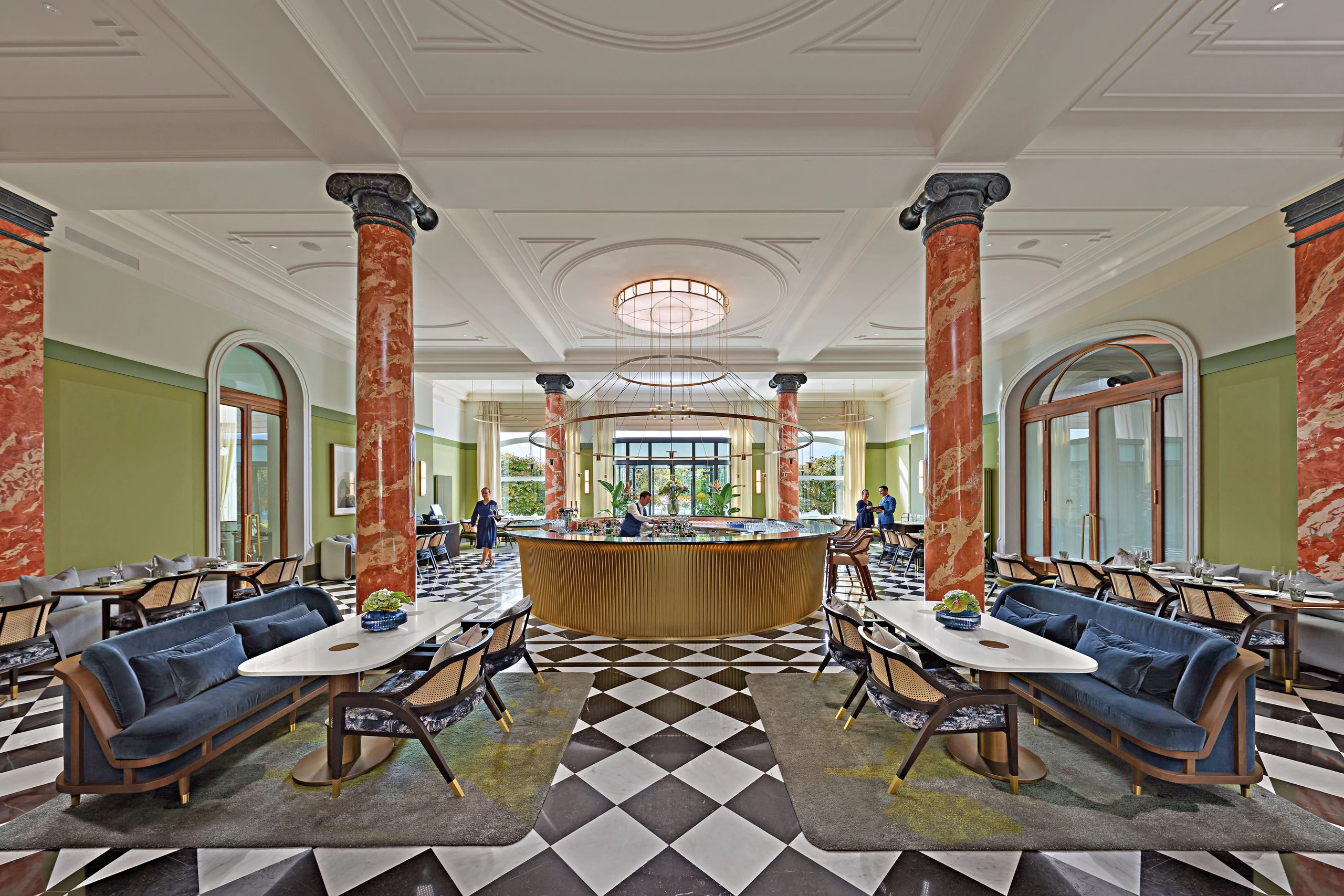 © Mandarin Oriental Group/George Apostolidis Photography Blurred image background