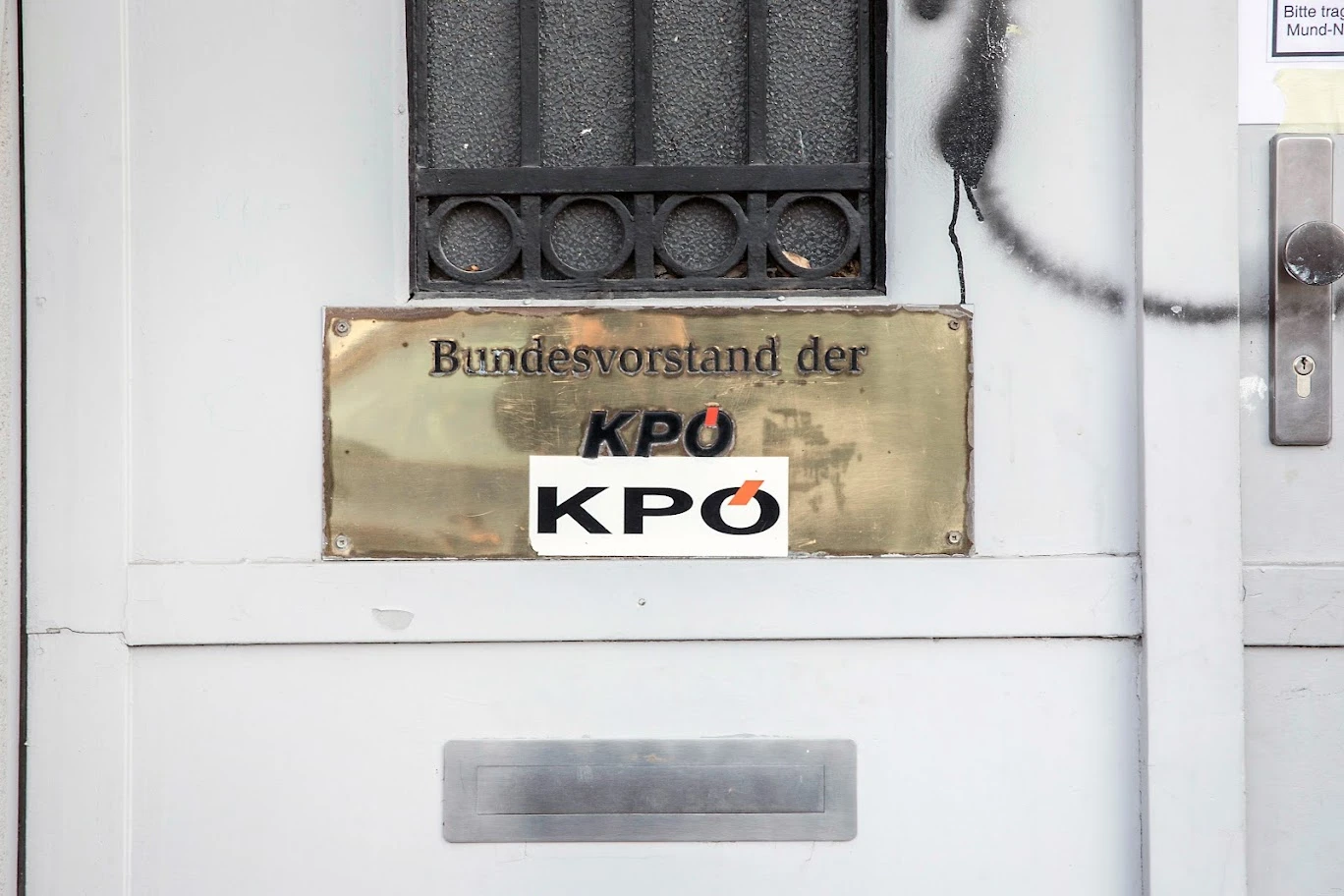 © VGN/Elke Mayr Blurred image background
