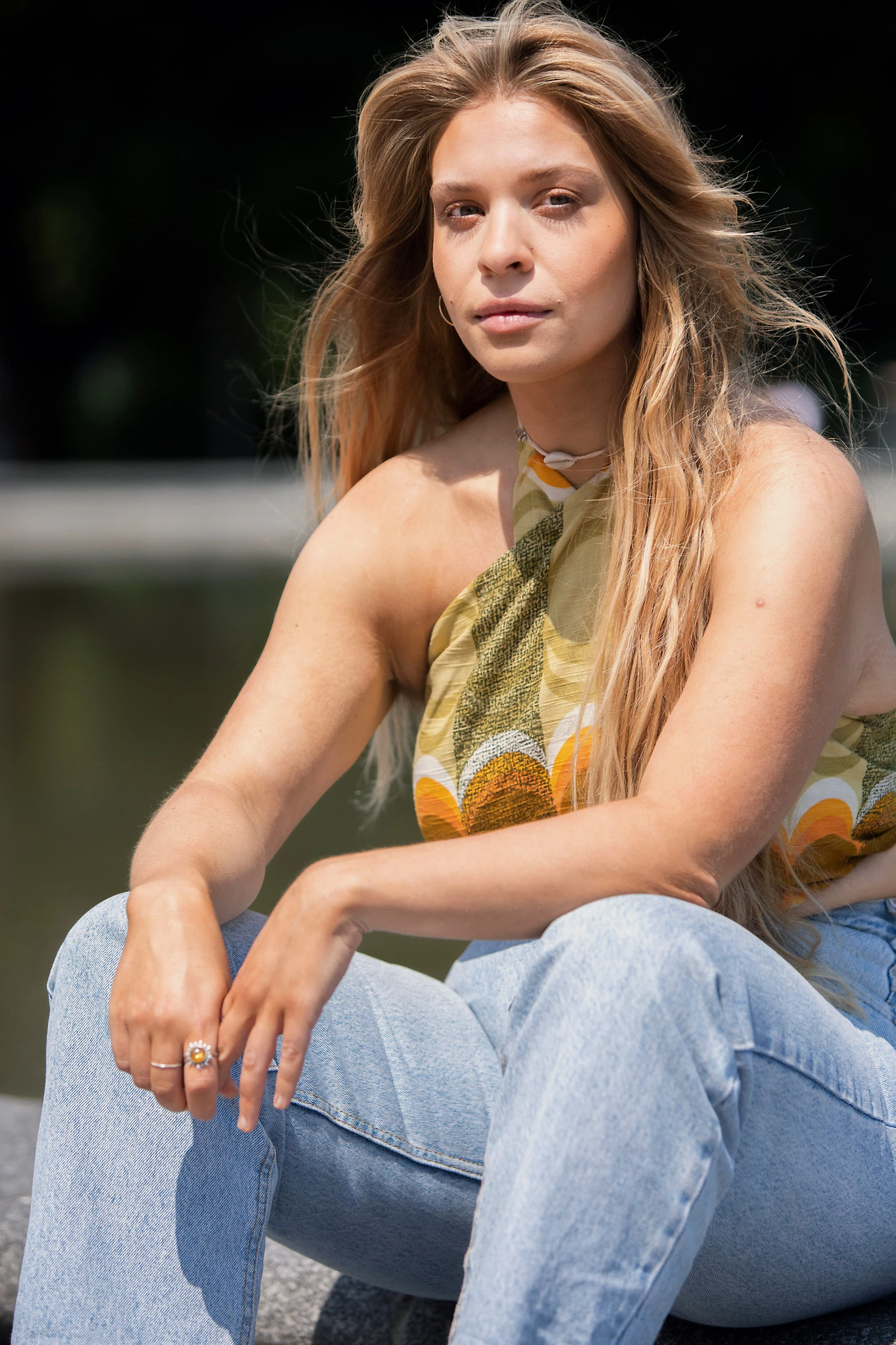 © Elke Mayr Blurred image background