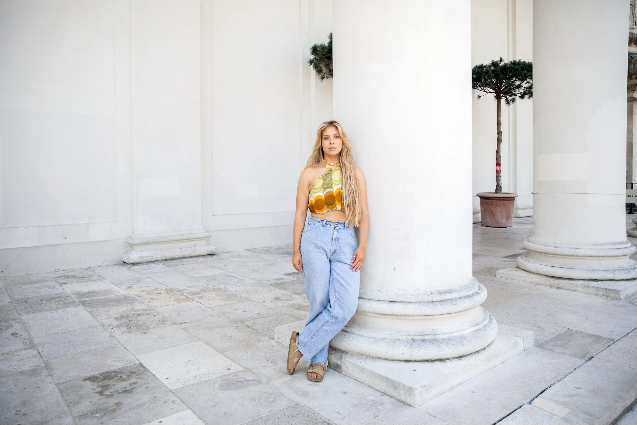 © Elke Mayr Blurred image background