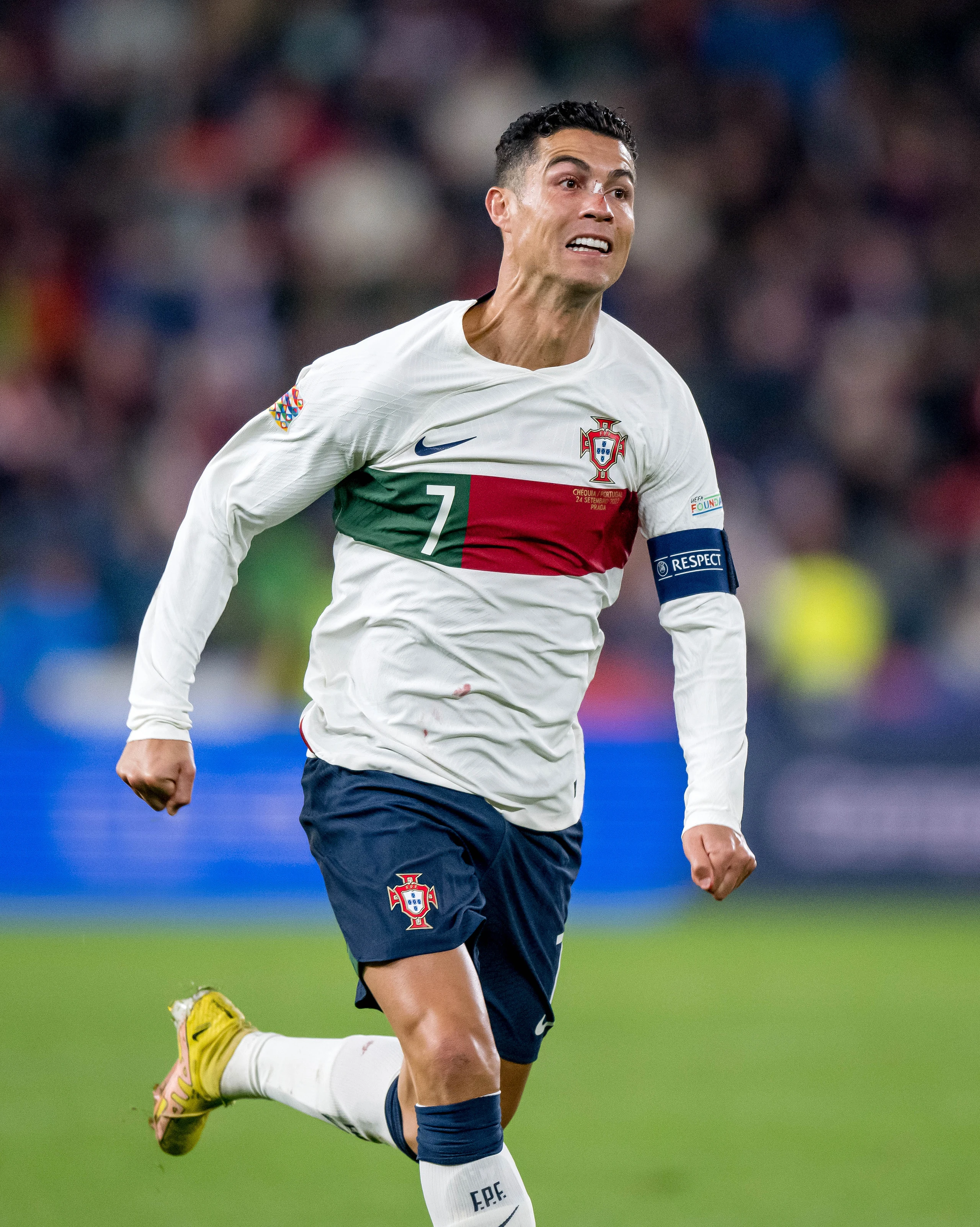 © Thomas Eisenhuth/Getty Images Blurred image background