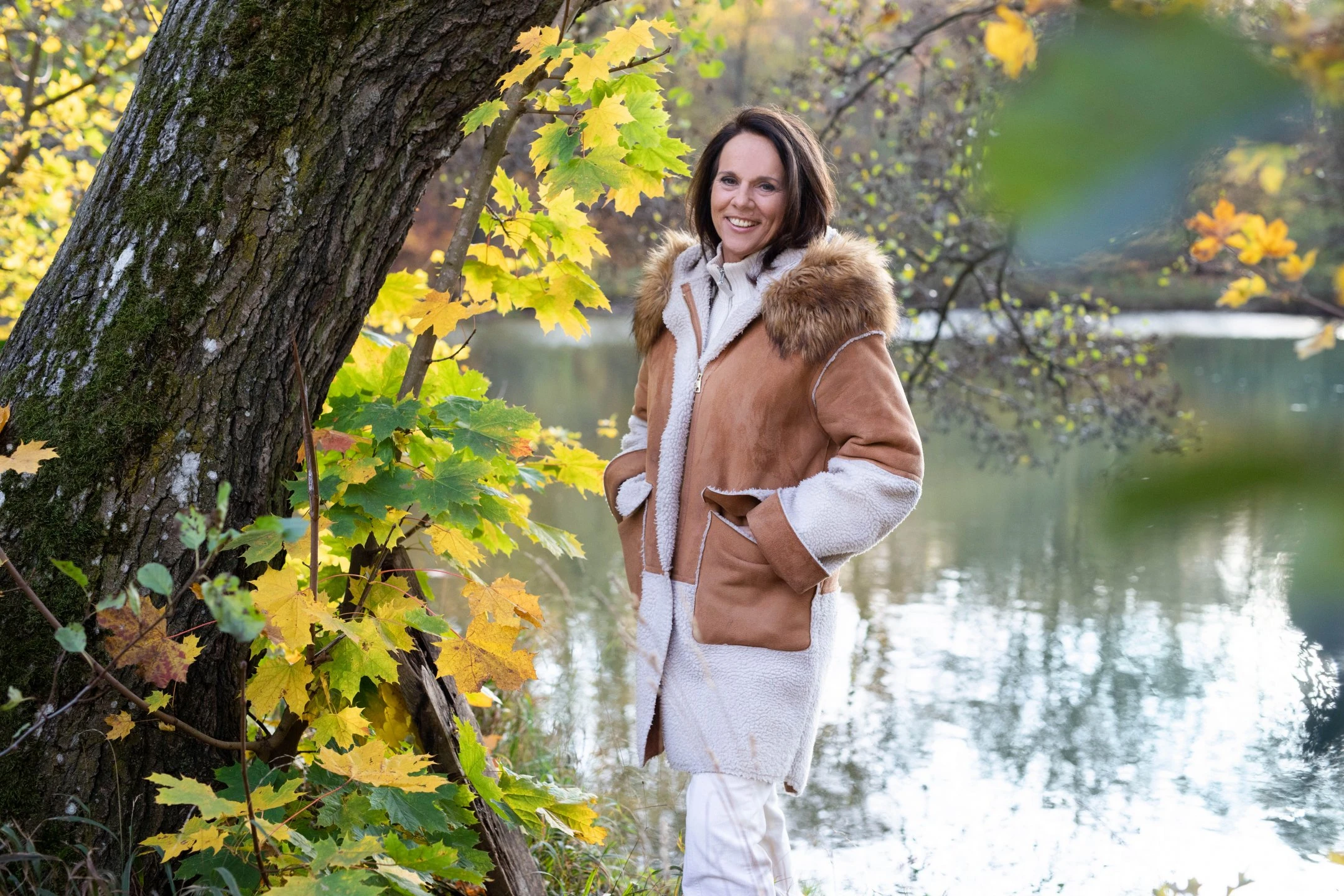 © Elke Mayr Blurred image background