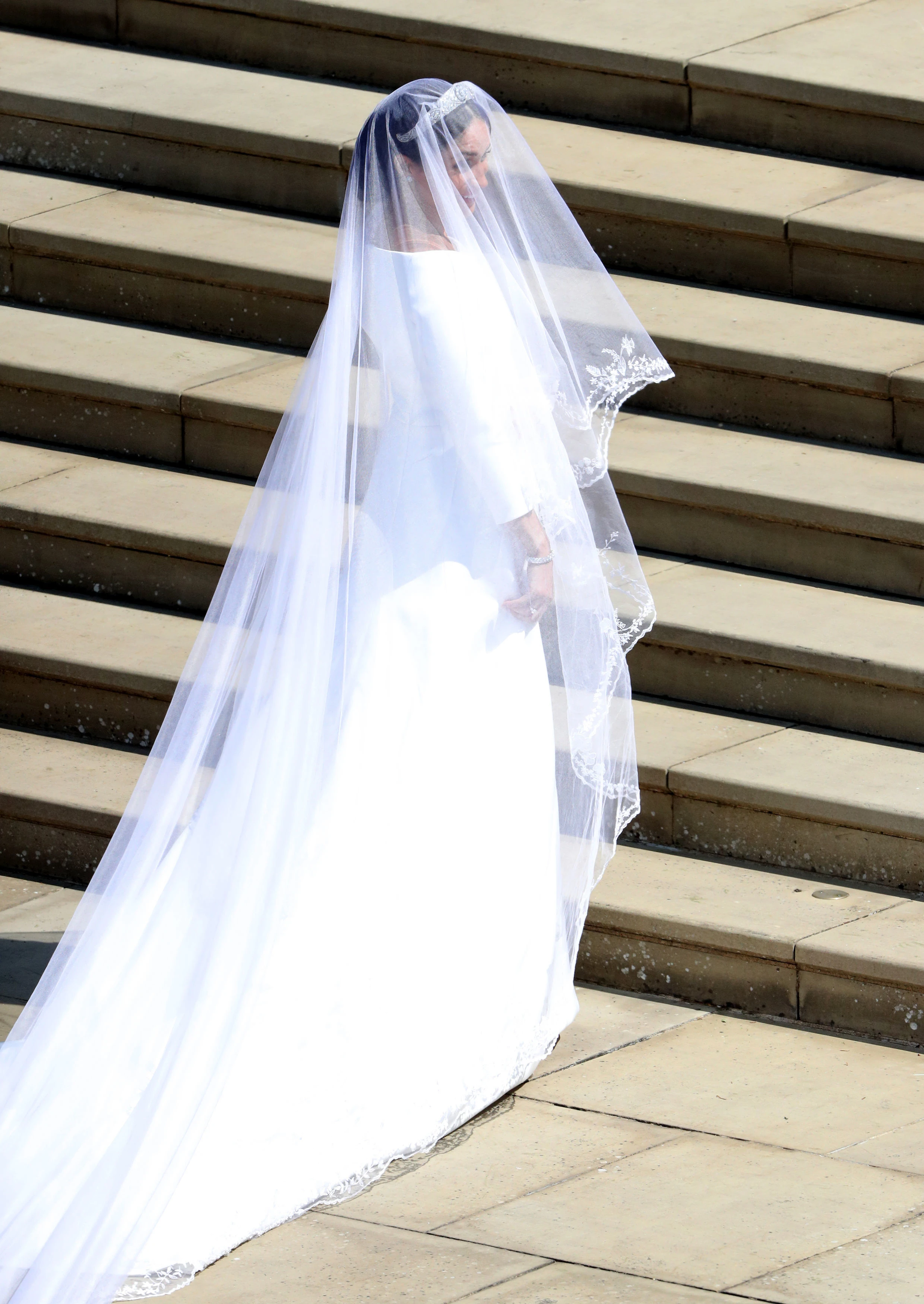 © Andrew Matthews / POOL / AFP Blurred image background