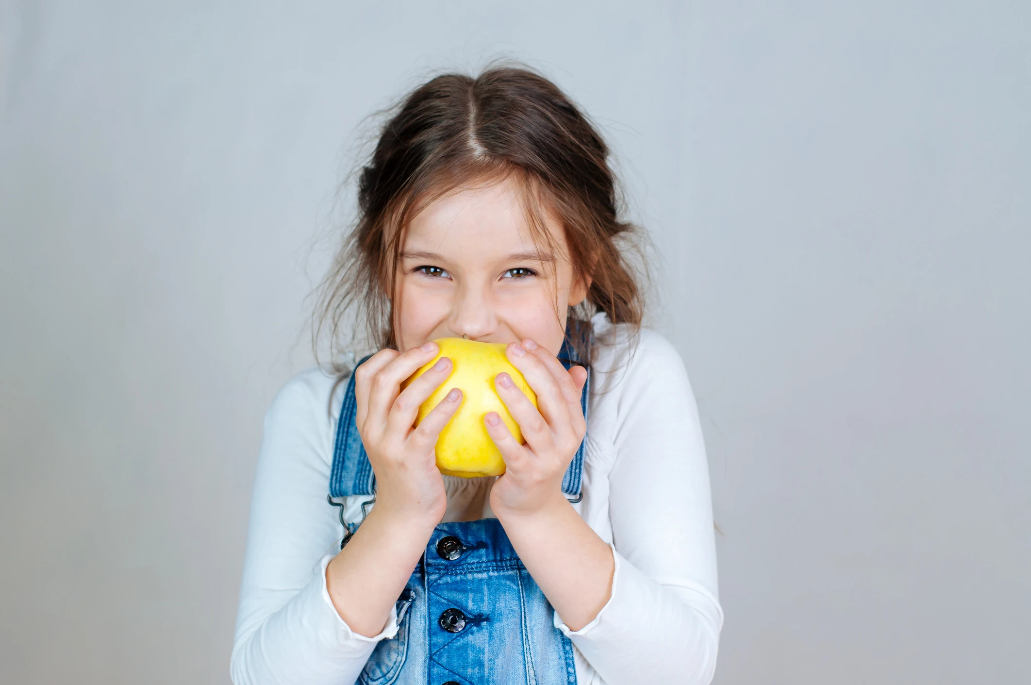 © iStockphoto.com Blurred image background
