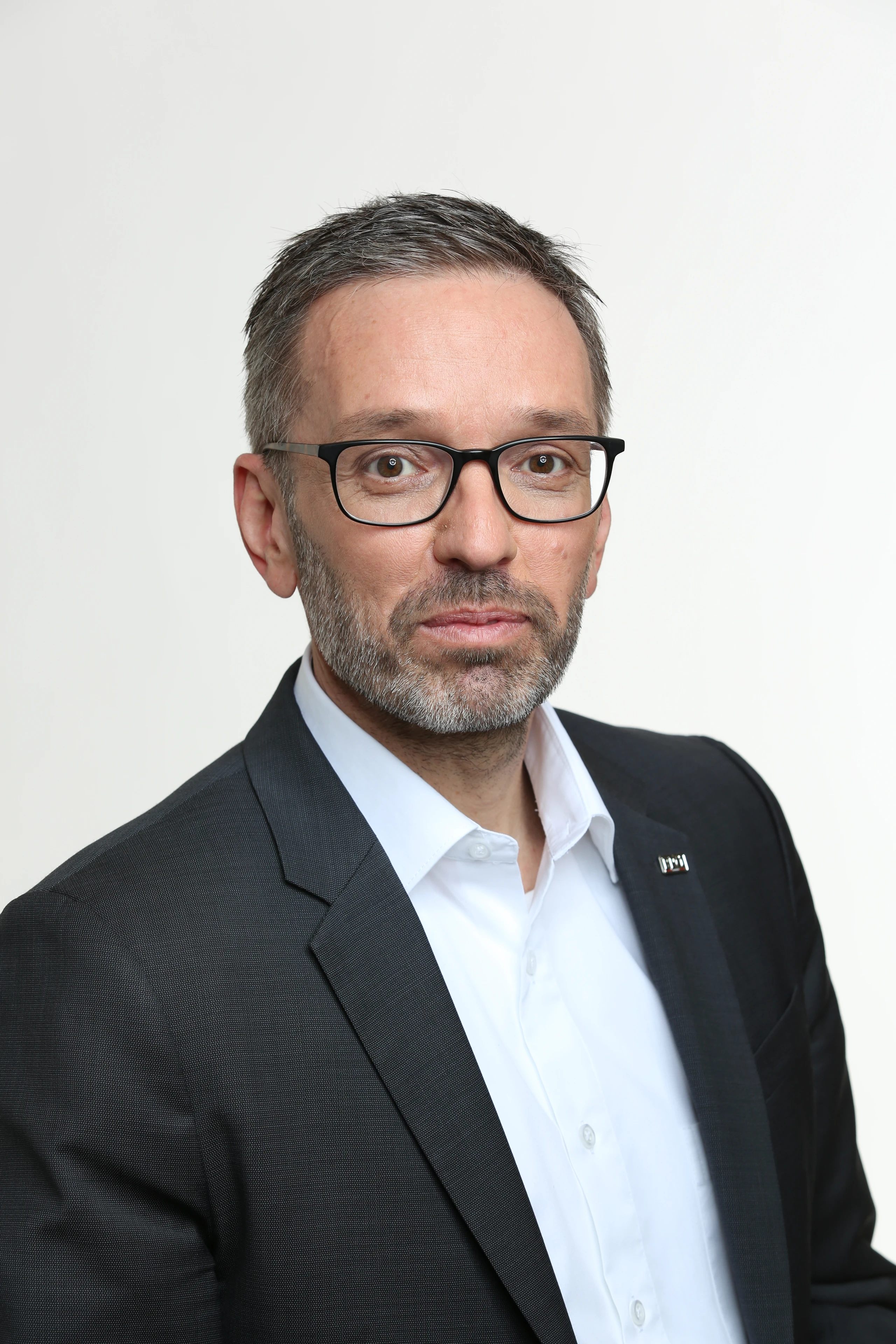© FPÖ Blurred image background