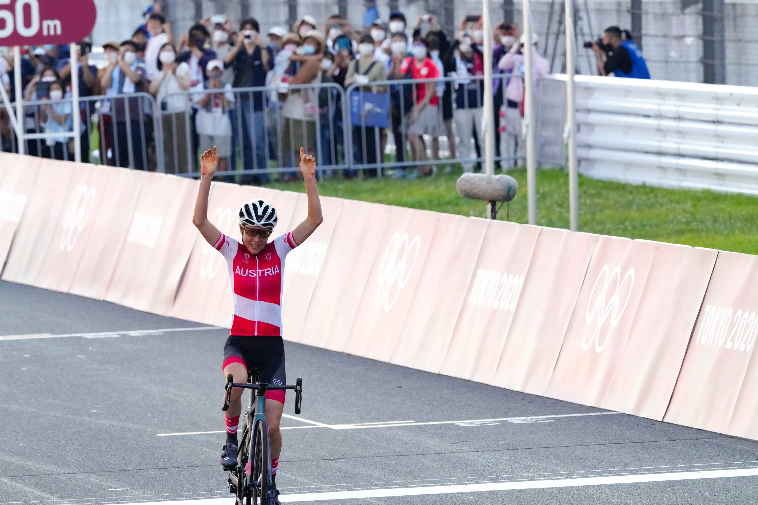 © imago images/AFLOSPORT Blurred image background