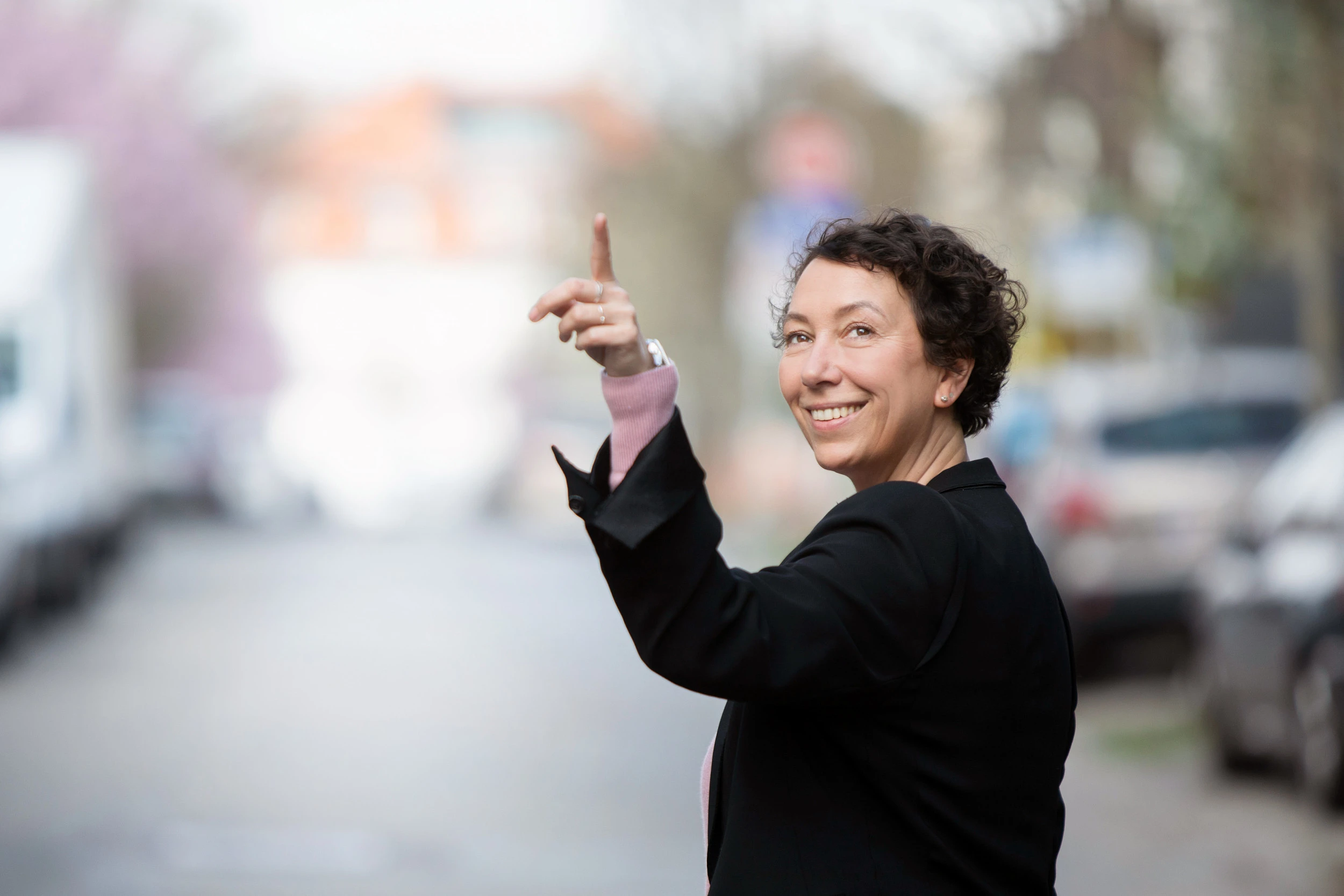© Elke Mayr Blurred image background