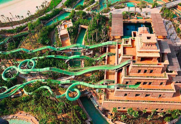 © Atlantis<> The Palm<> Dubai, Atlantis, The Palm, Dubai Blurred image background