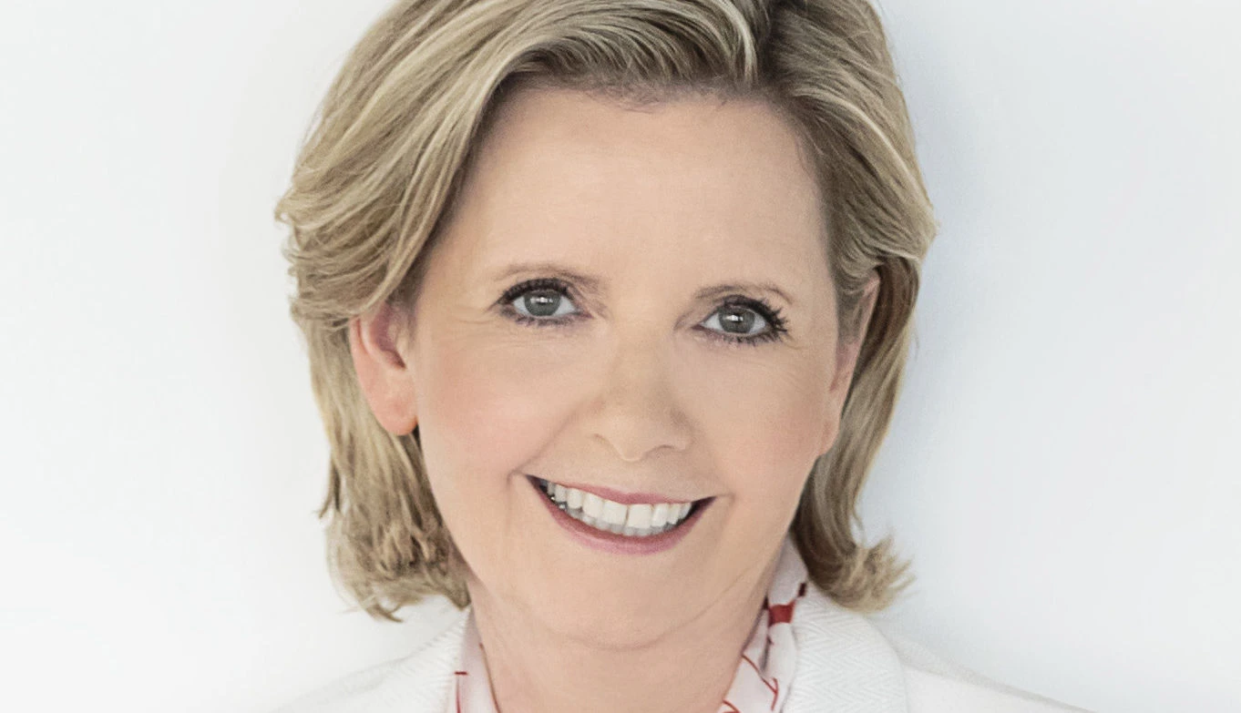 Eva Kinauer-Bechter verkuppelt die Reichen & Schönen