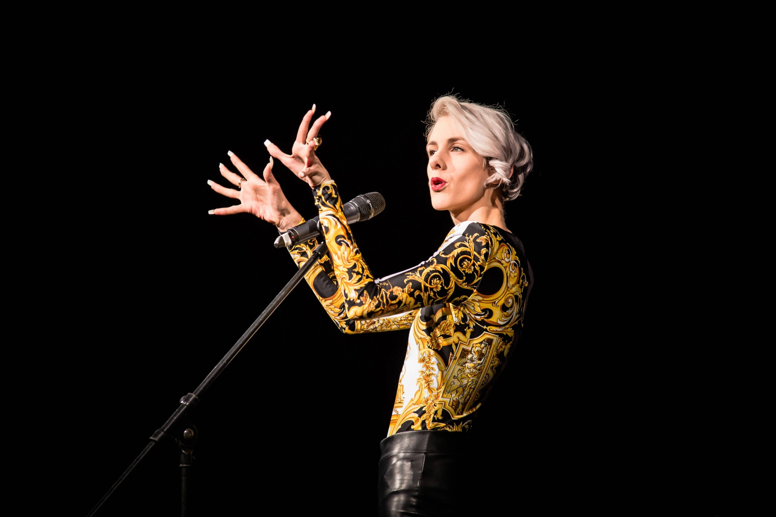 © imago/HMB-Media Blurred image background