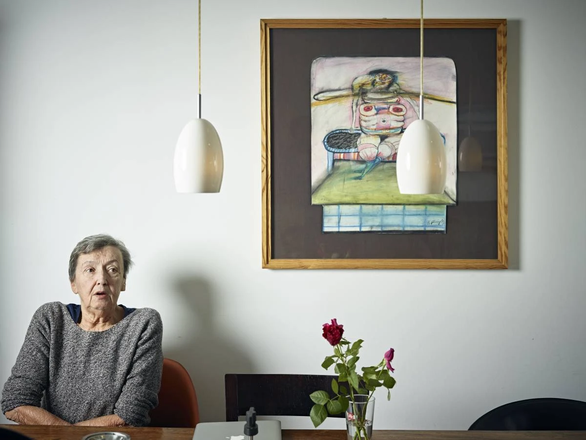 © Sebastian Reich Blurred image background