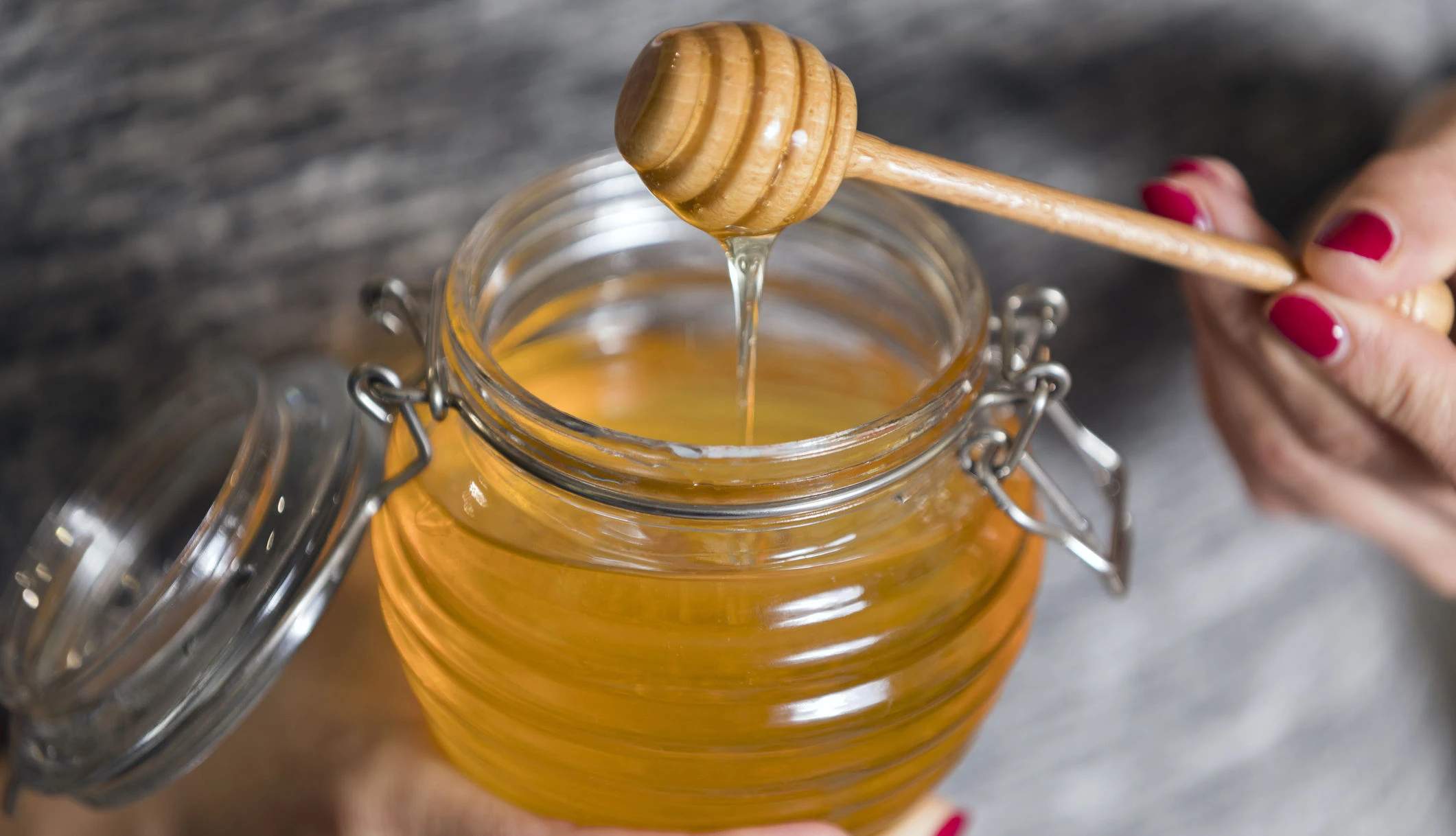 Wahr oder falsch? - Honig: Diese Mythen halten sich hartnäckig