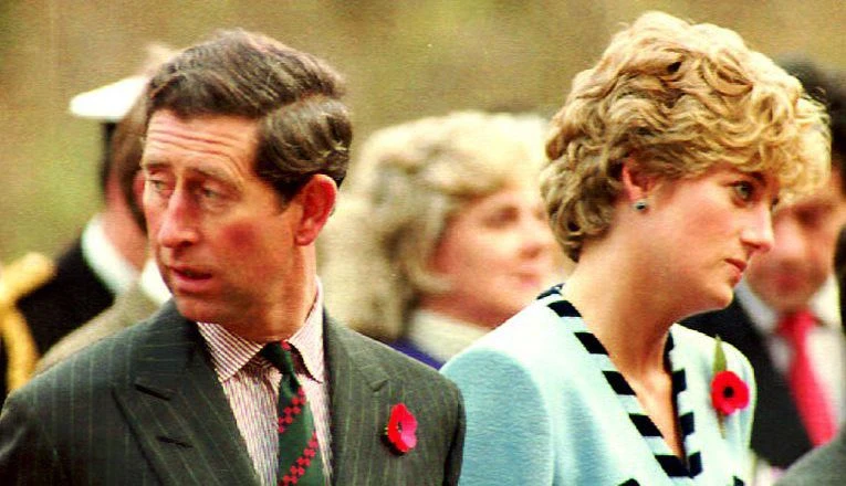 Prinz Charles & Prinzessin Diana: Am Tag der Scheidung haben sie geweint