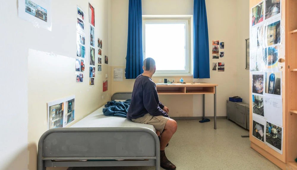 Im hinterstenEck der Justiz