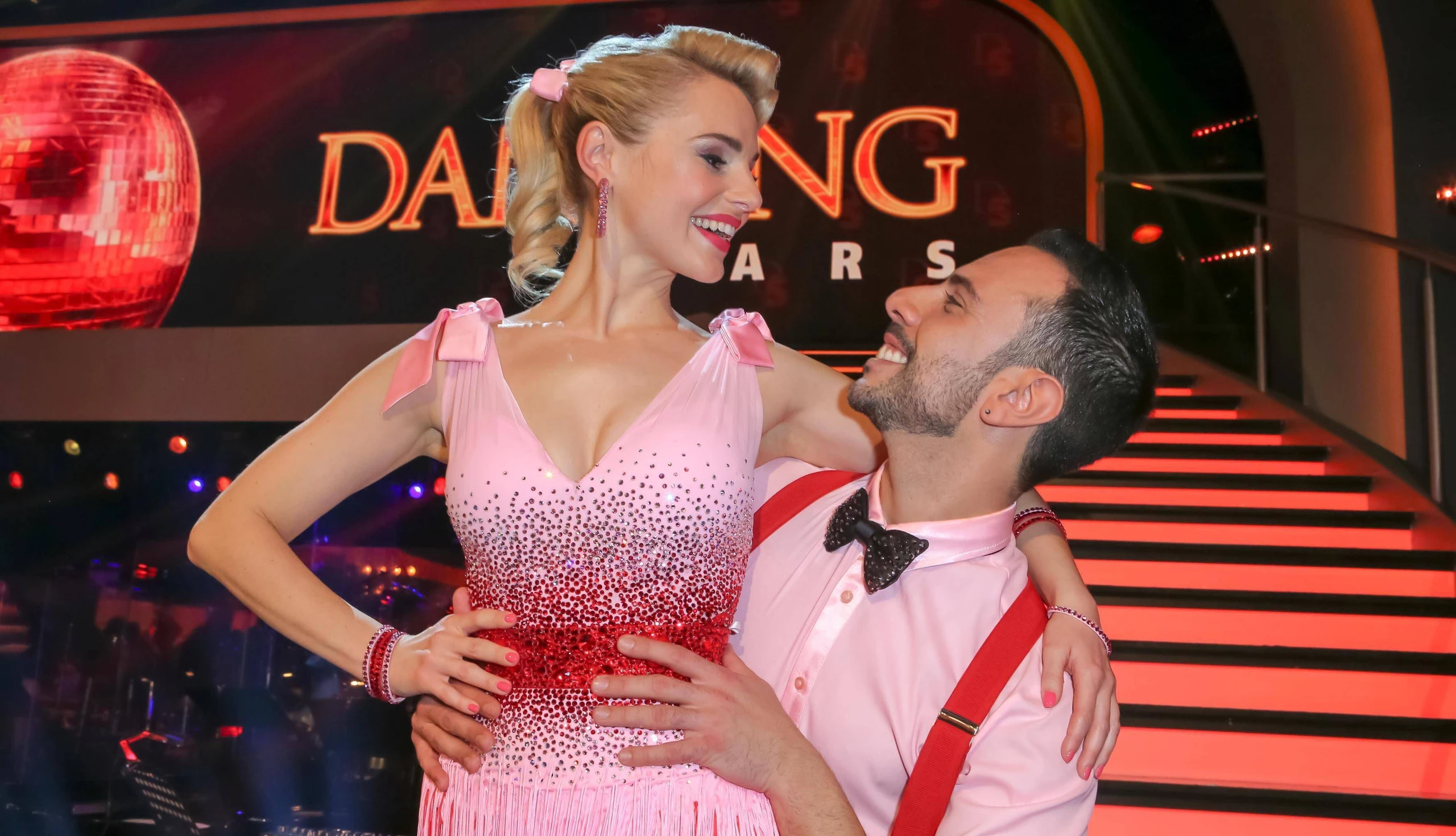 Dancing Stars &amp; Kochbuch - Silvia Schneider:&quot;Ich muss mehr leisten als andere&quot;