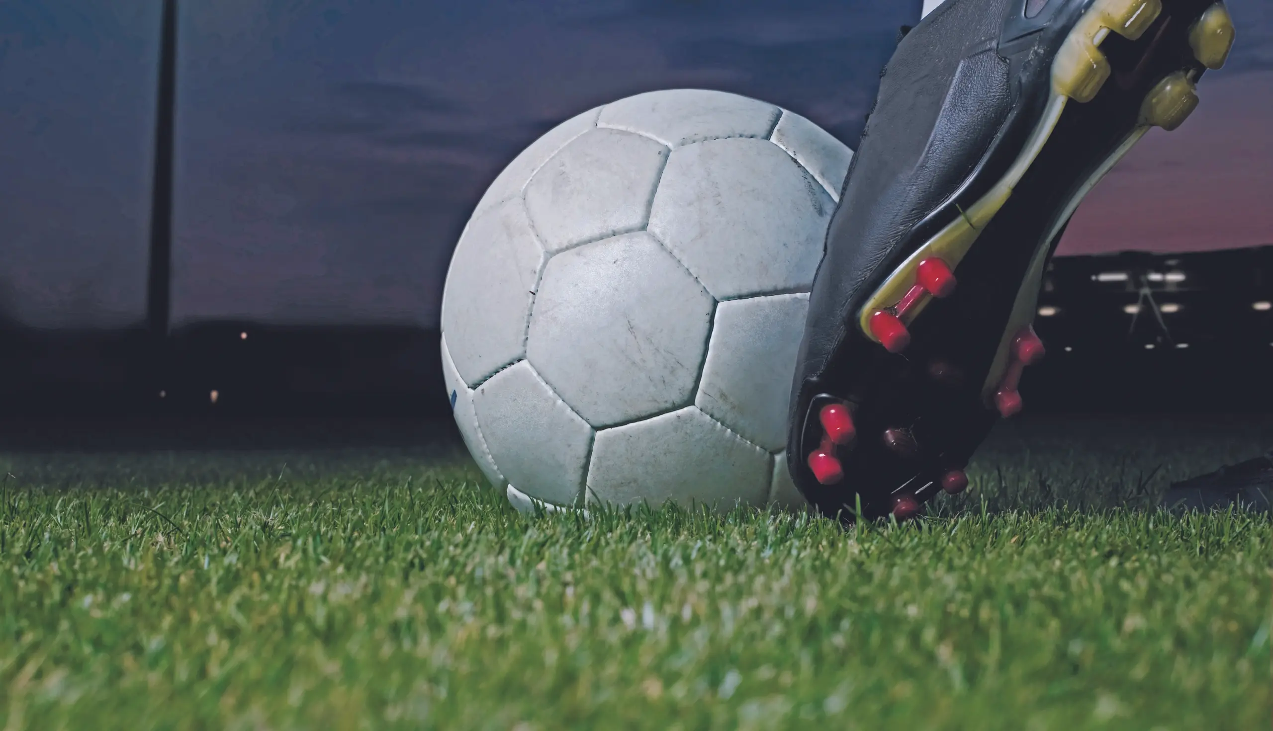 Fußball: Das dreckige Geschäft