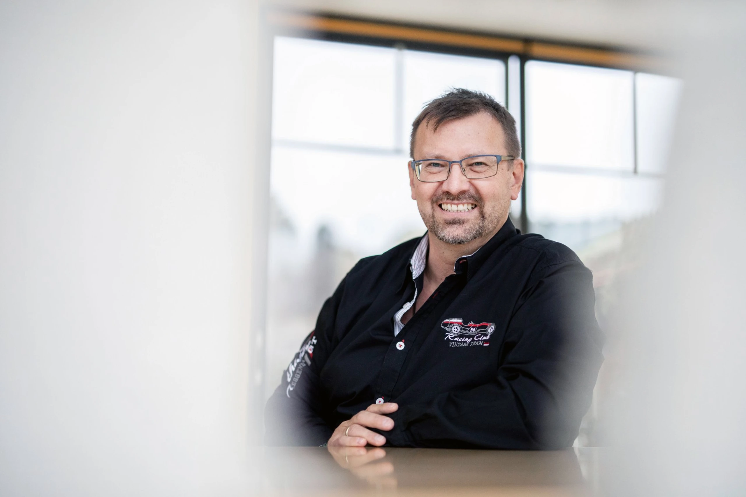 © Elke Mayr Blurred image background